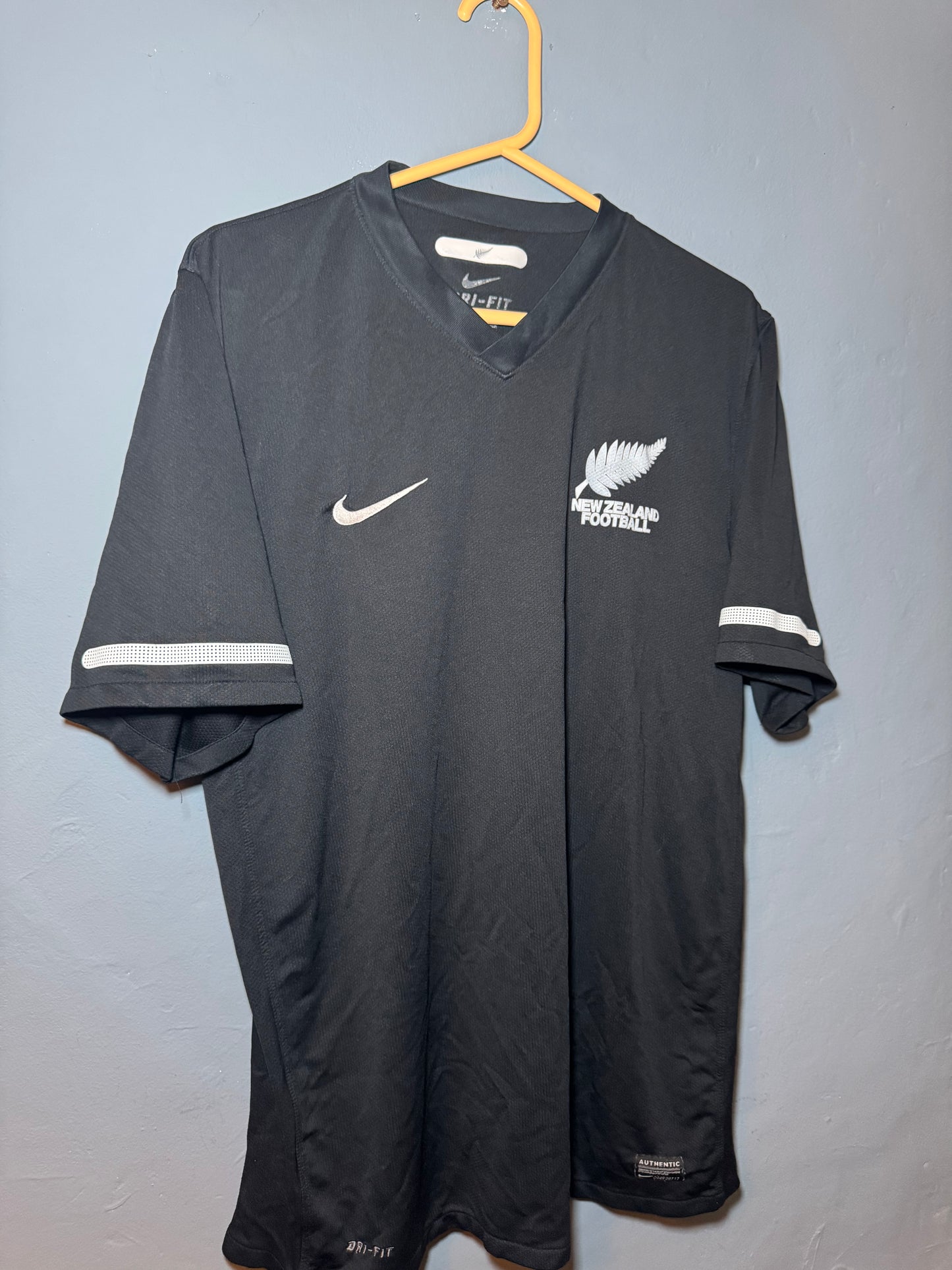 New Zealand Football Shirt - 2010 - Away - XL