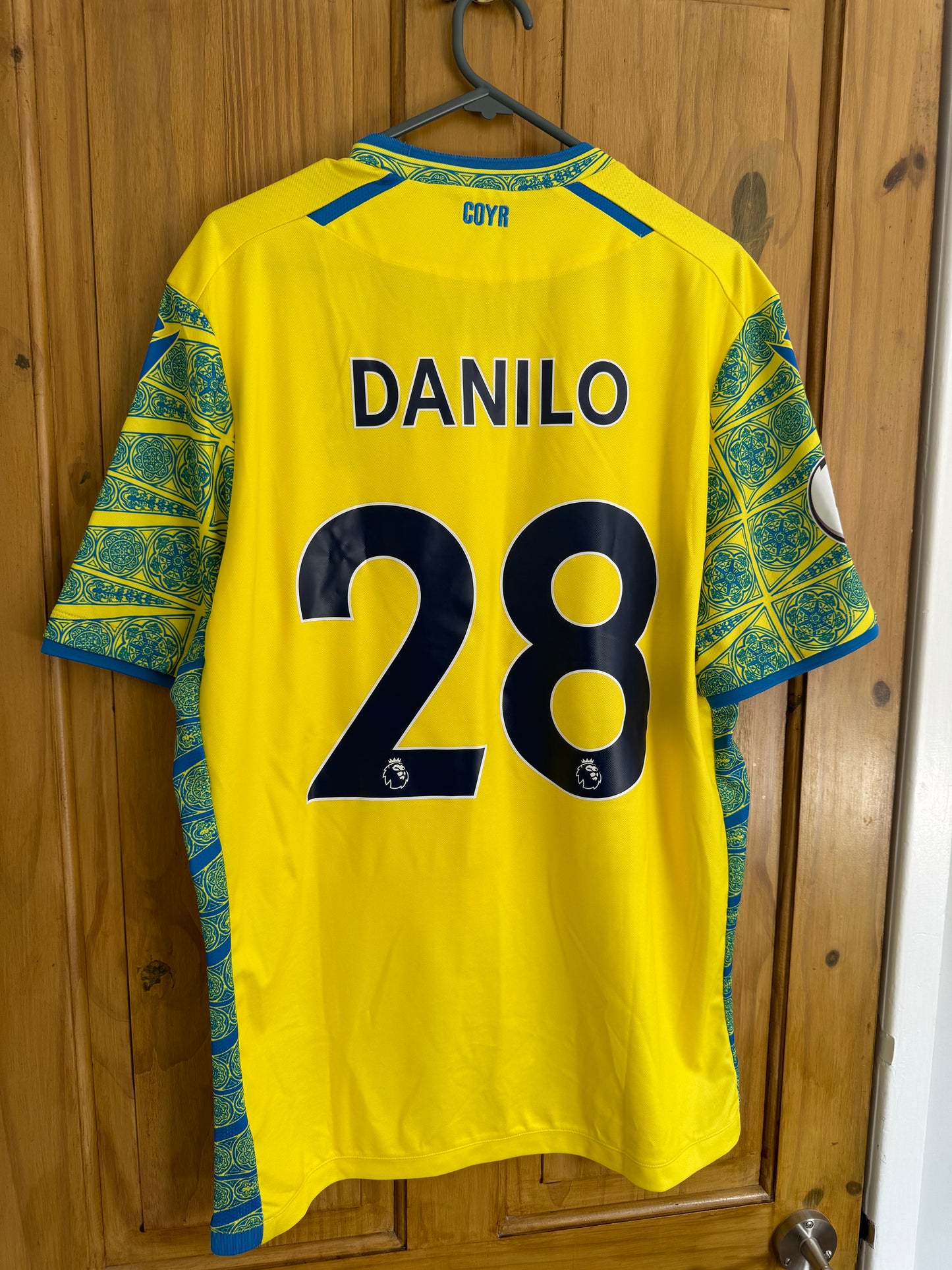 Nottingham Forest Football Shirt - 2022 / 2023 - Away - XL - #28 Danilo