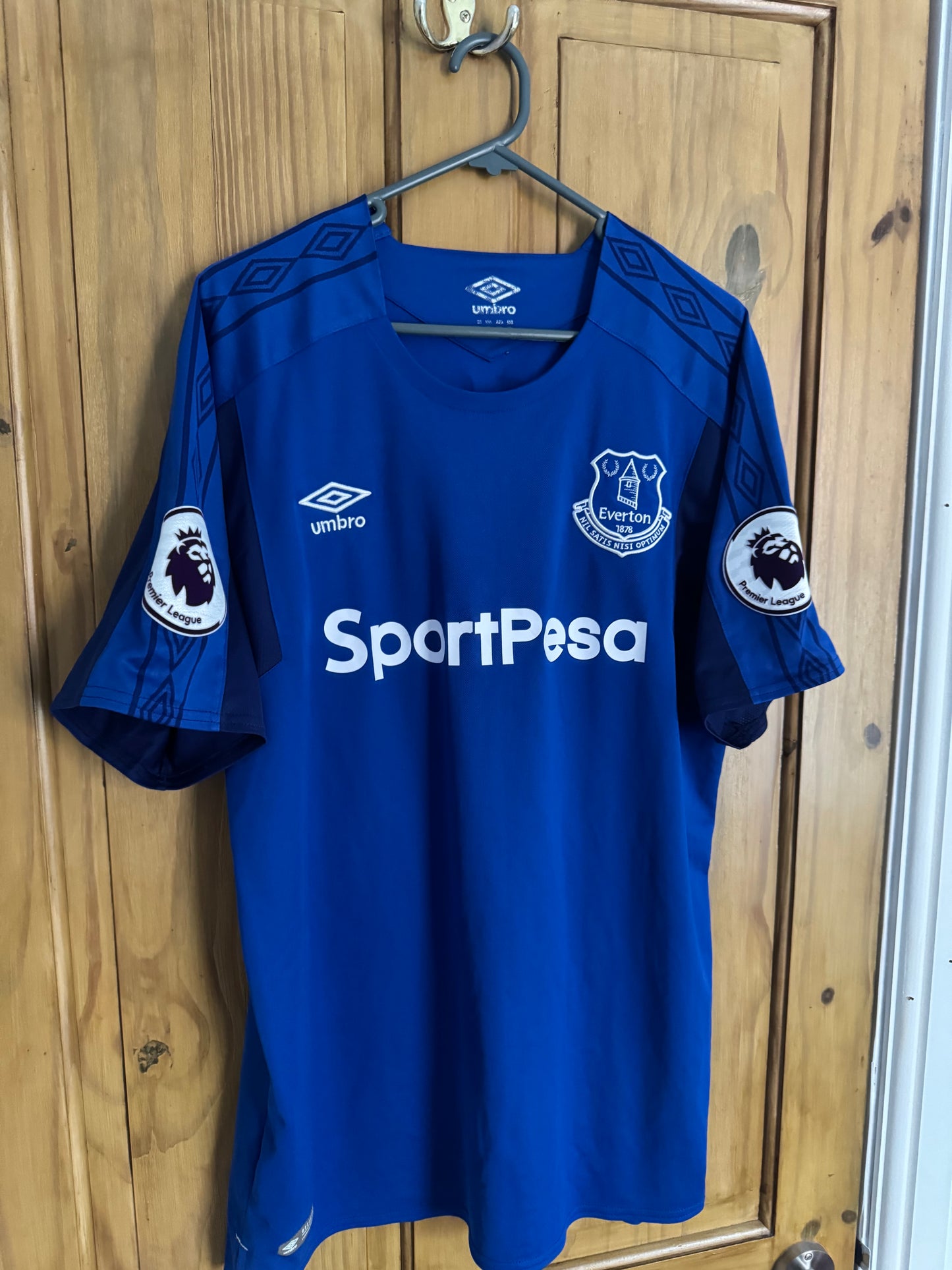 Everton Football Shirt - 2017 / 2018 - Home - XL - #10 Wayne Rooney