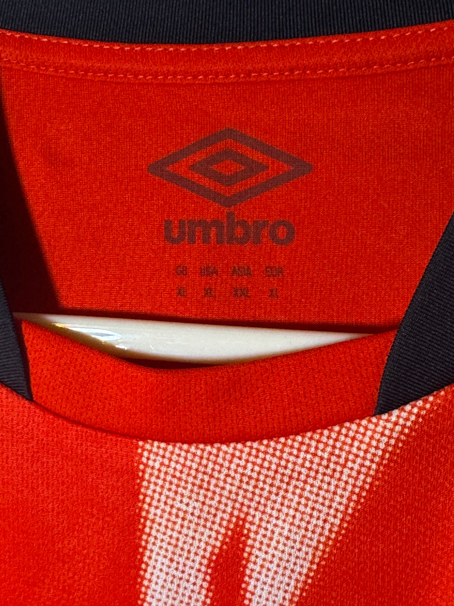 Luton Town Football Shirt - 2022 / 2023 - Home - XL