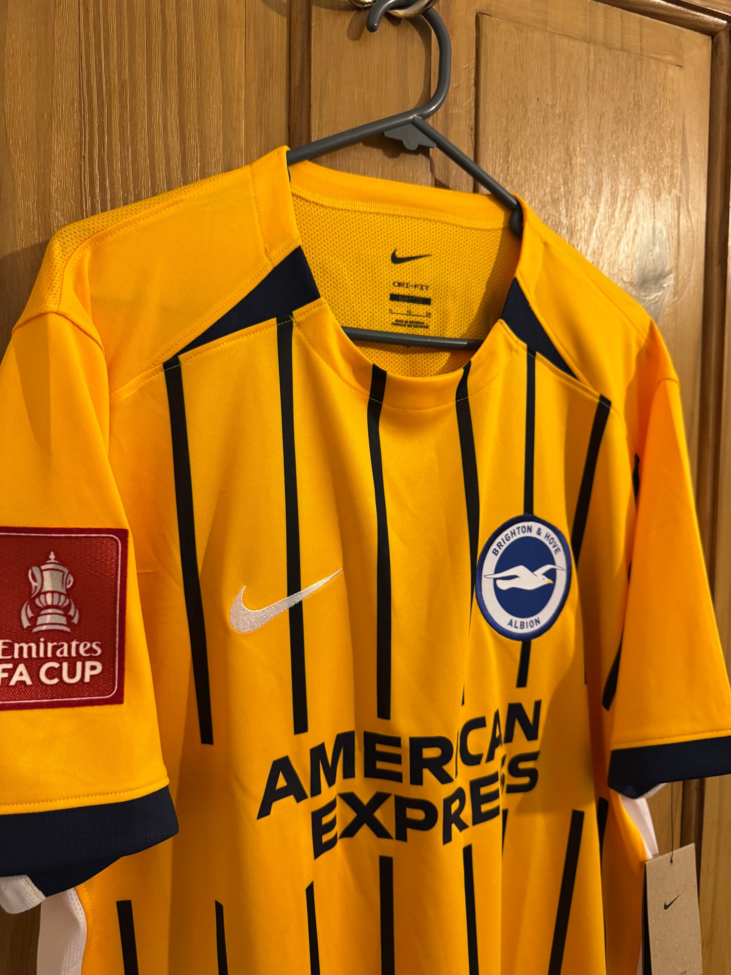 Brighton & Hove Albion Football Shirt - 2024 / 2025 - Away - XL - #17 Yankuba Minteh