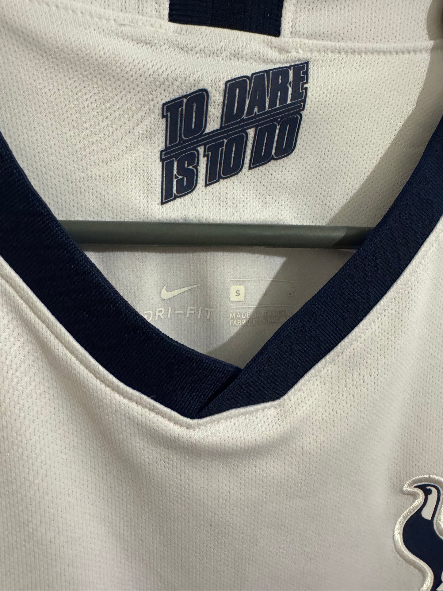 Tottenham Hotspur Football Shirt - 2019 / 2020 - Home - Small