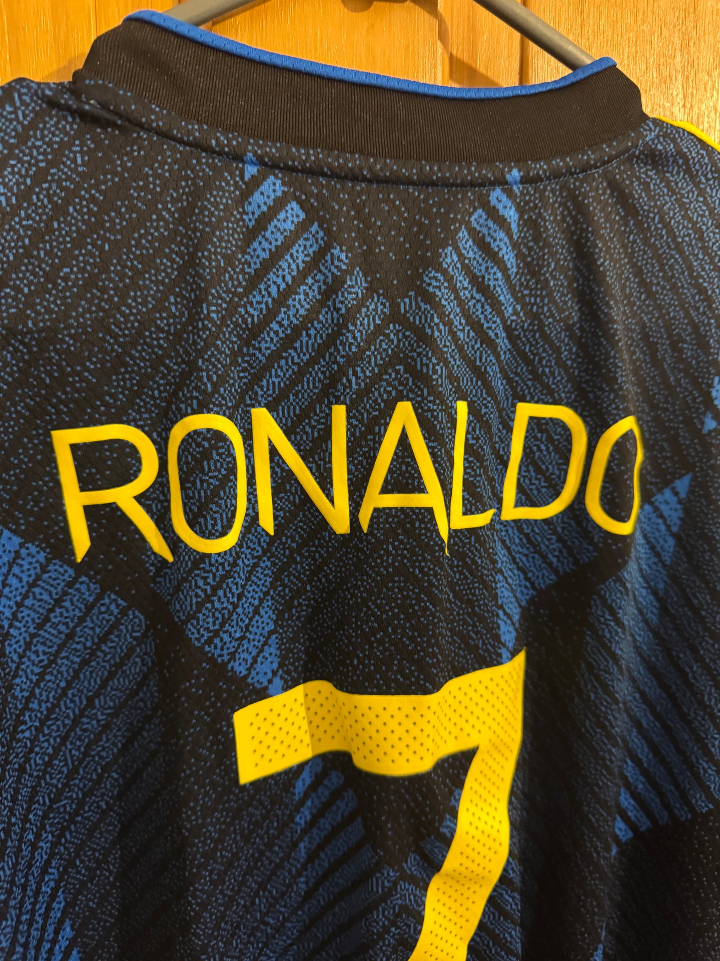 Manchester United Football Shirt - 2021 / 2022 - Third - XL - 7 Ronaldo CL Patch