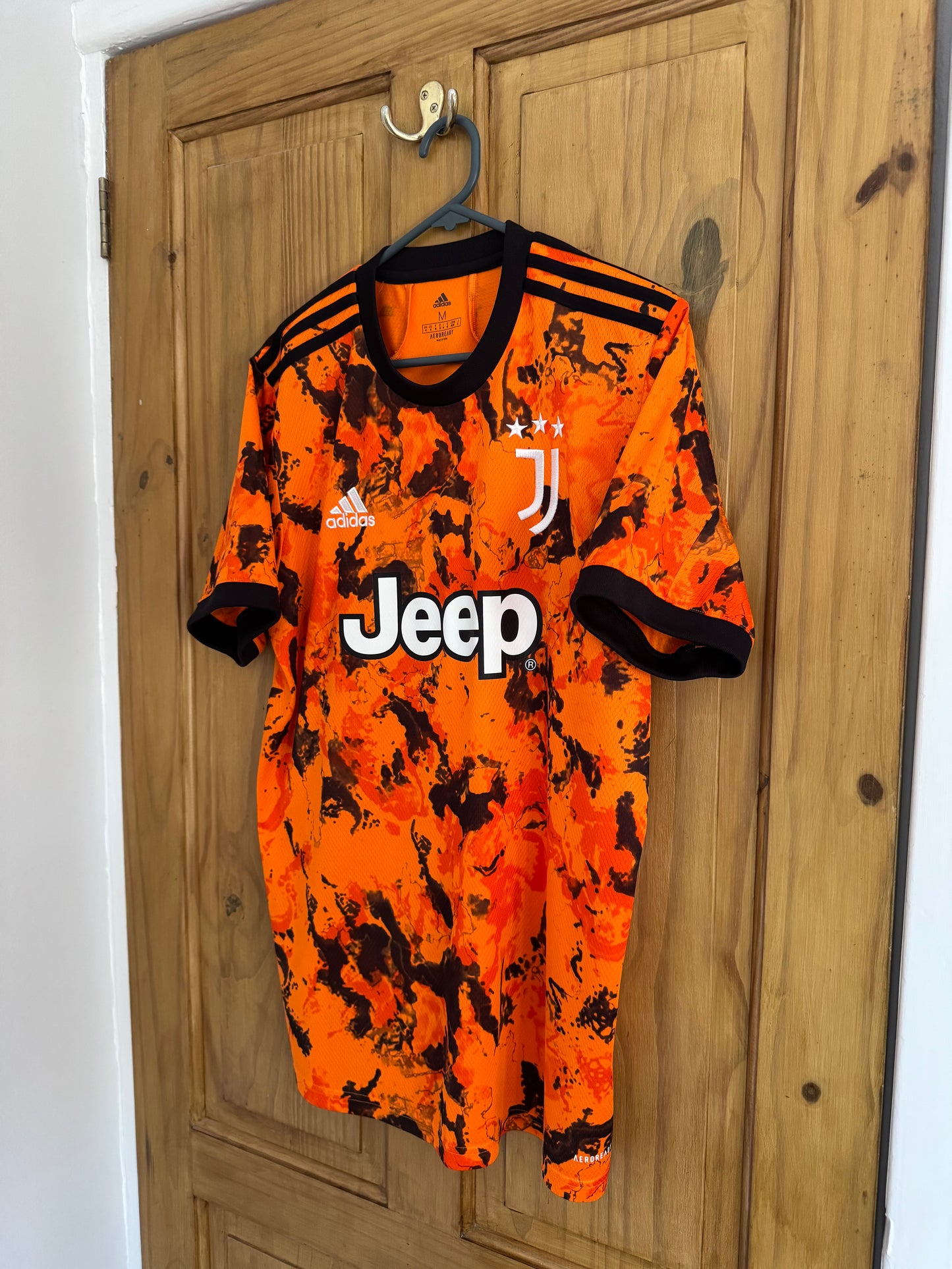 Juventus Football Shirt - 2020 / 2021 - Third - Medium