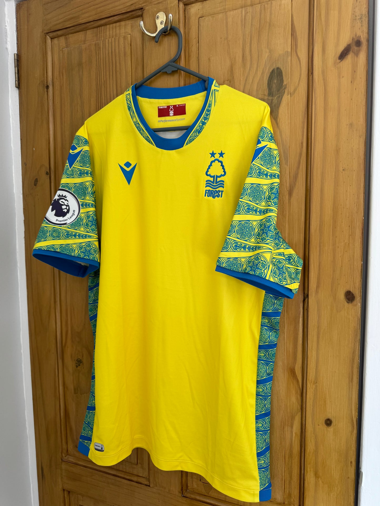 Nottingham Forest Football Shirt - 2022 / 2023 - Away - XL - #28 Danilo
