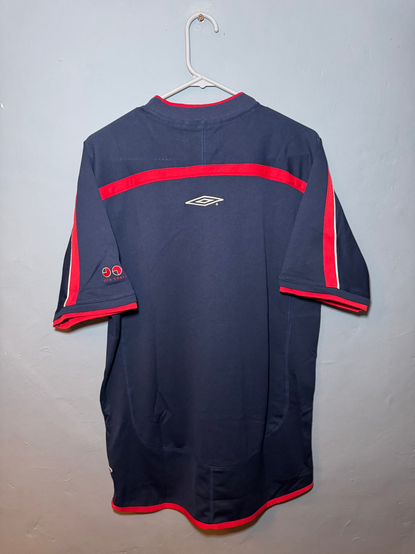 England Football Shirt - 2000 / 2001 / 2002 - Training - Medium