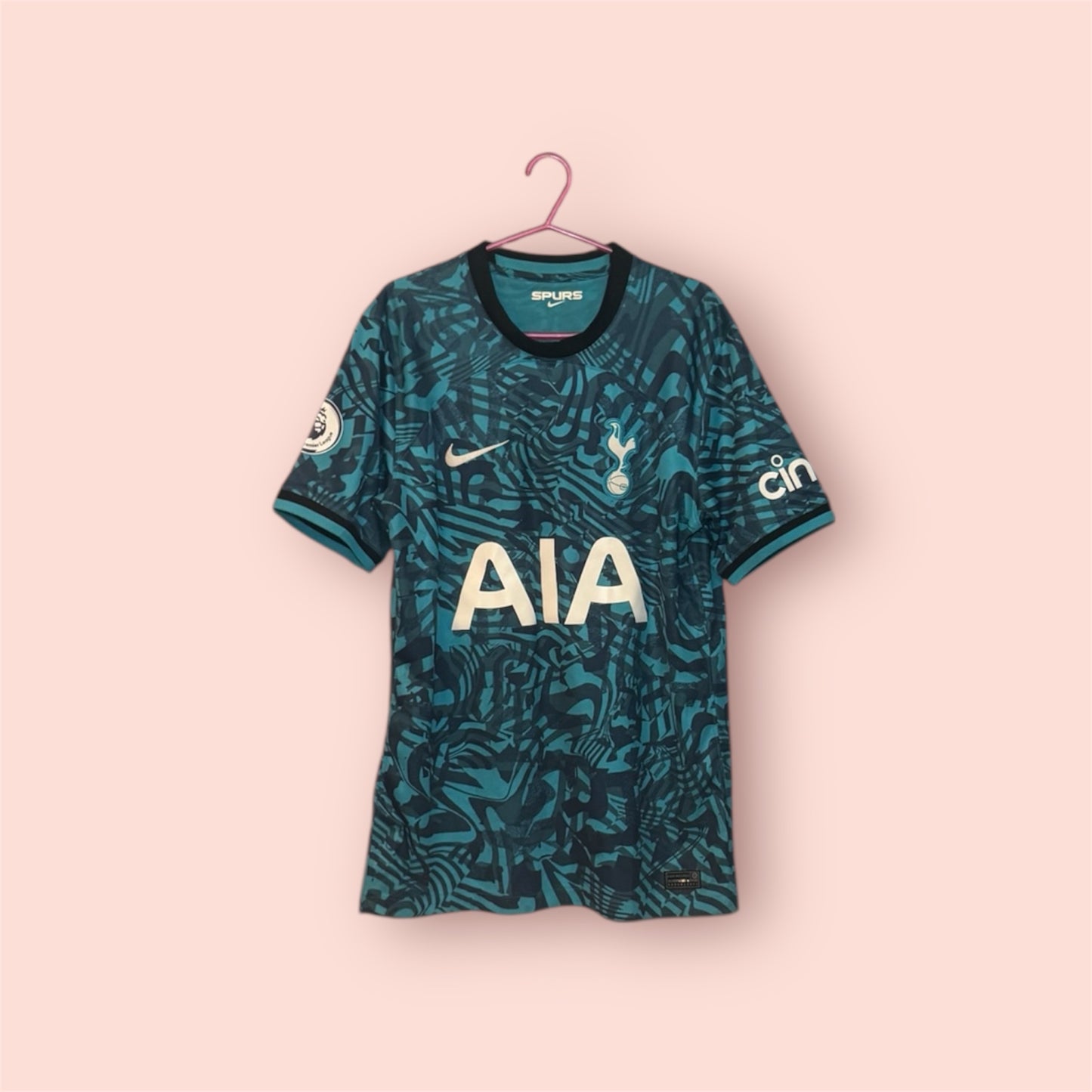 Tottenham Hotspur Football Shirt - 2022 / 2023 - Third - Small - #10 Harry Kane