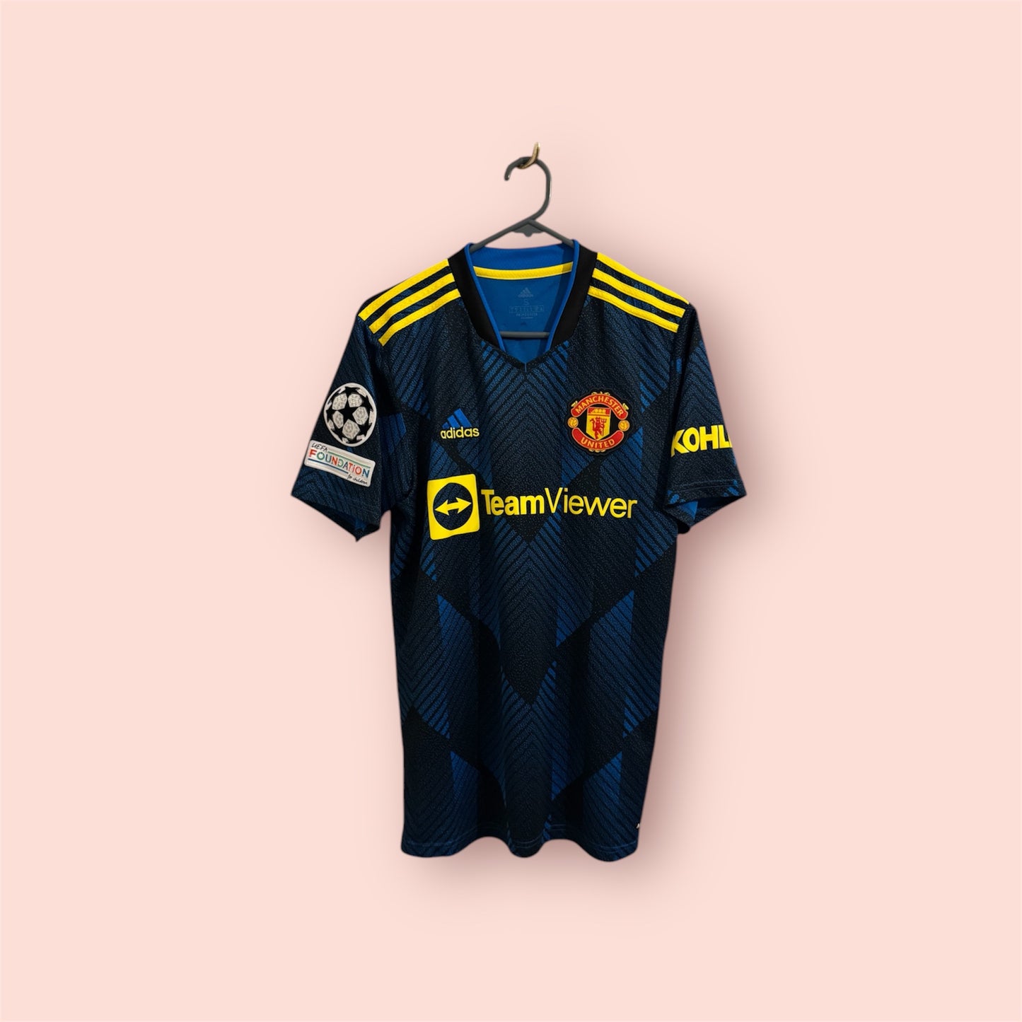 Manchester United Football Shirt - 2021 / 2022 - Third - Small - #7 Ronaldo CL Patch