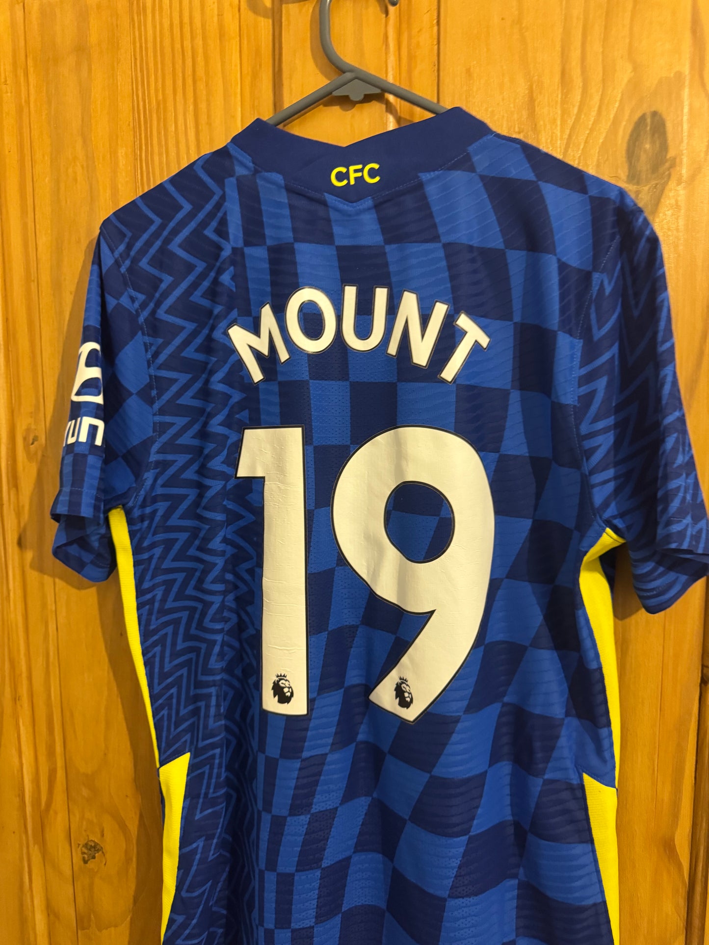 Chelsea Football Shirt - 2021 / 2022 - Home - Medium - #19 Mount - DRI FIT ADV