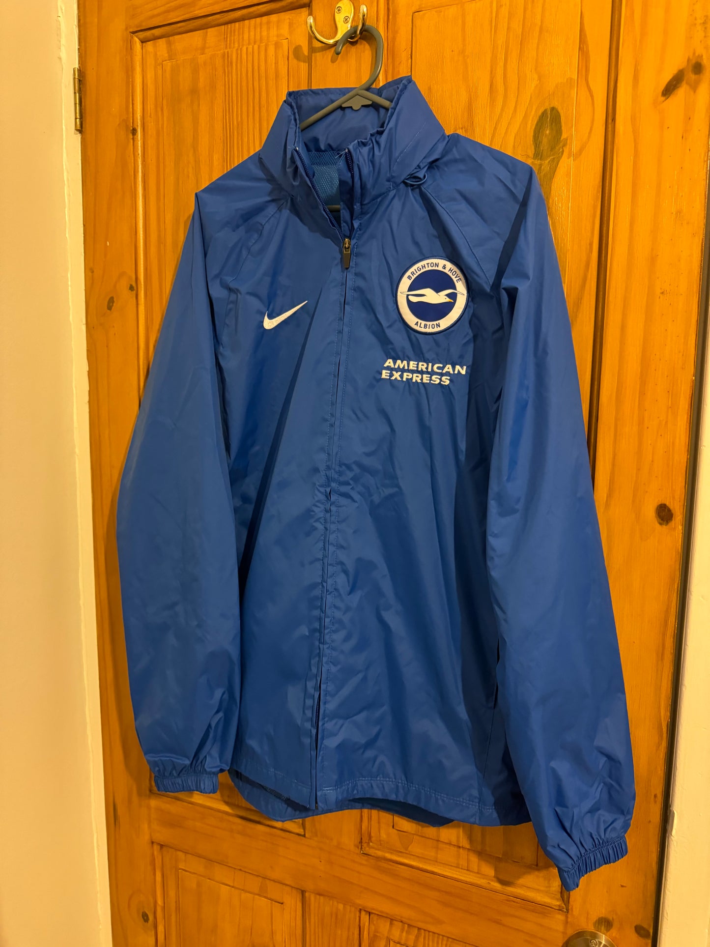 Brighton & Hove Albion Football Shirt - 2014 / 2015 - Jacket - Medium