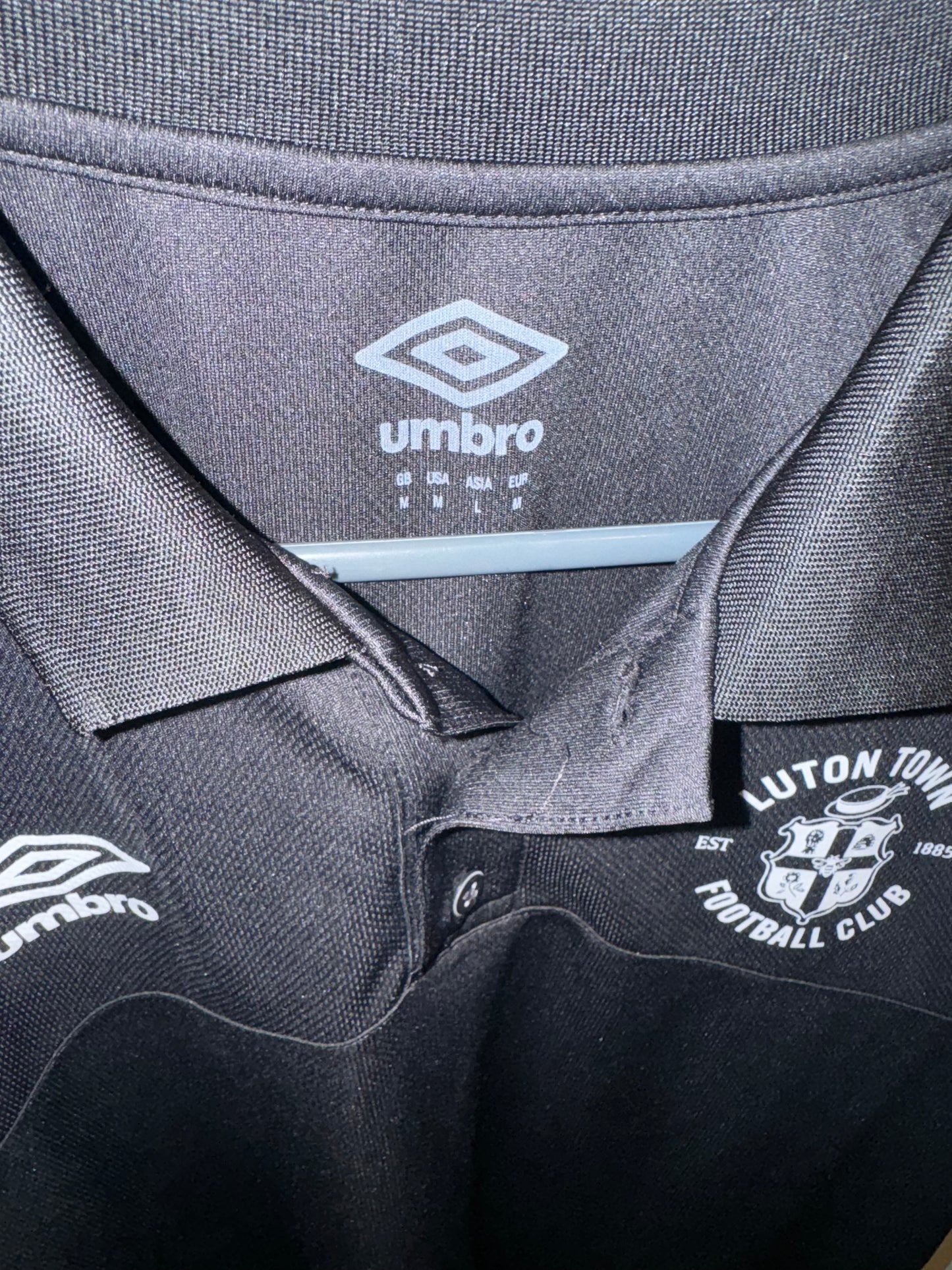 Luton Town Football Shirt - 2022 / 2023 - Polo Shirt Training Top - Medium