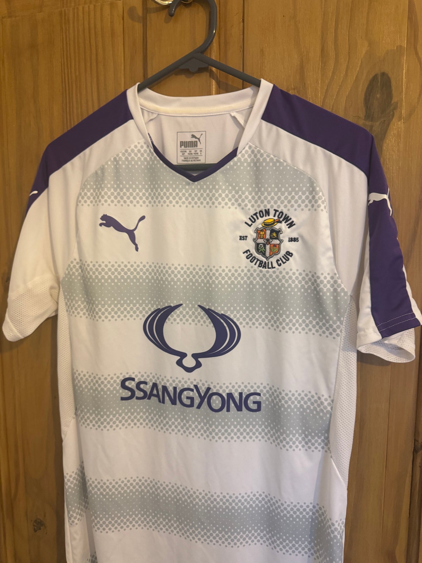 Luton Town Football Shirt - 2017 / 2018 - Third - Small