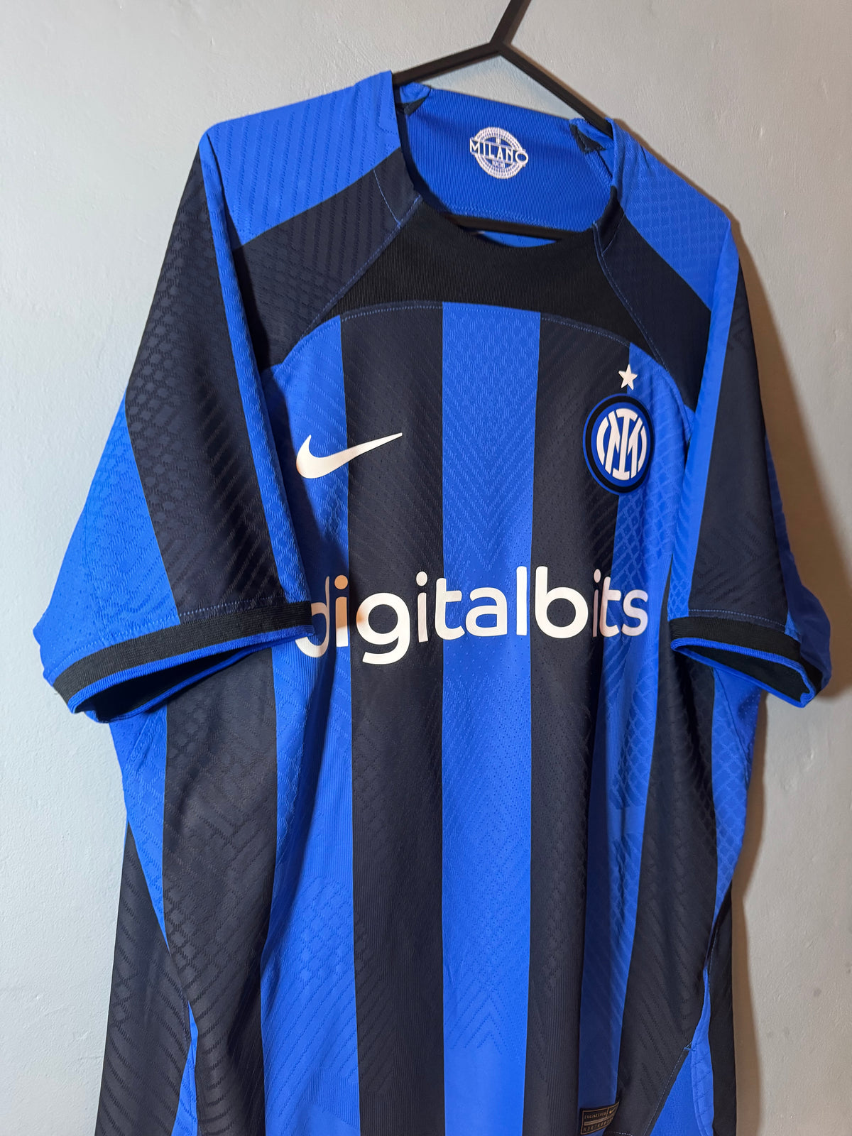 Inter Milan Football Shirt - 2022 / 2023 - Home - Large - Dri Fit Adv - Player Spec