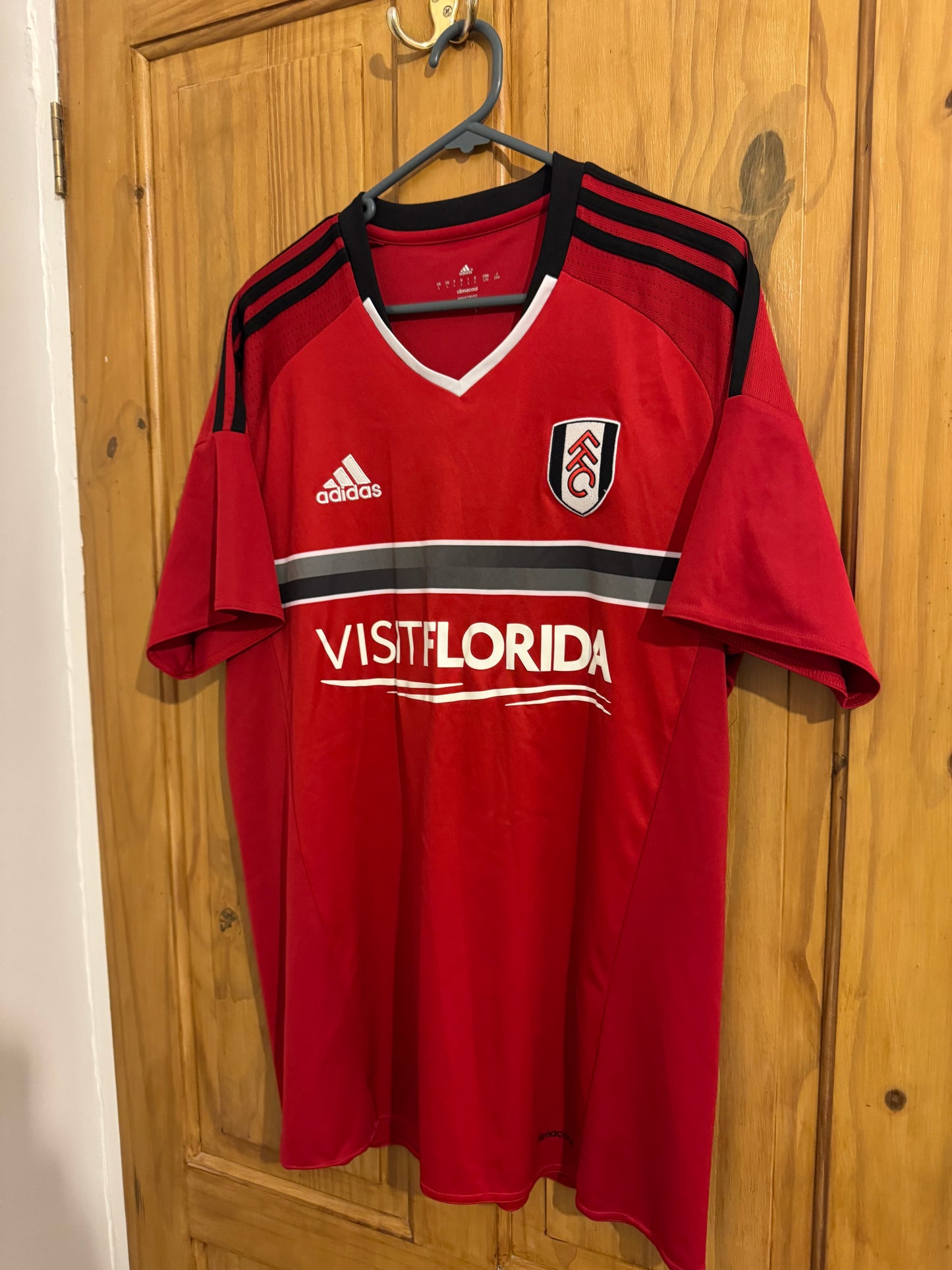 Fulham Football Shirt - 2016 / 2017 - Away - Large