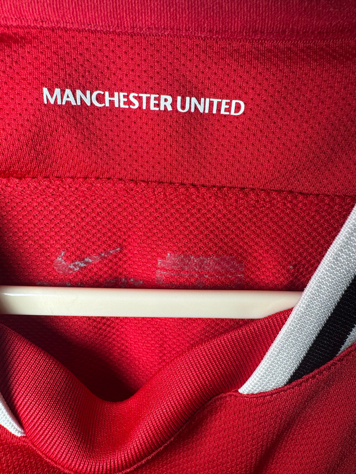 Manchester United Football Shirt - 2013 / 2014 - Home - Medium - #14 Chicharito