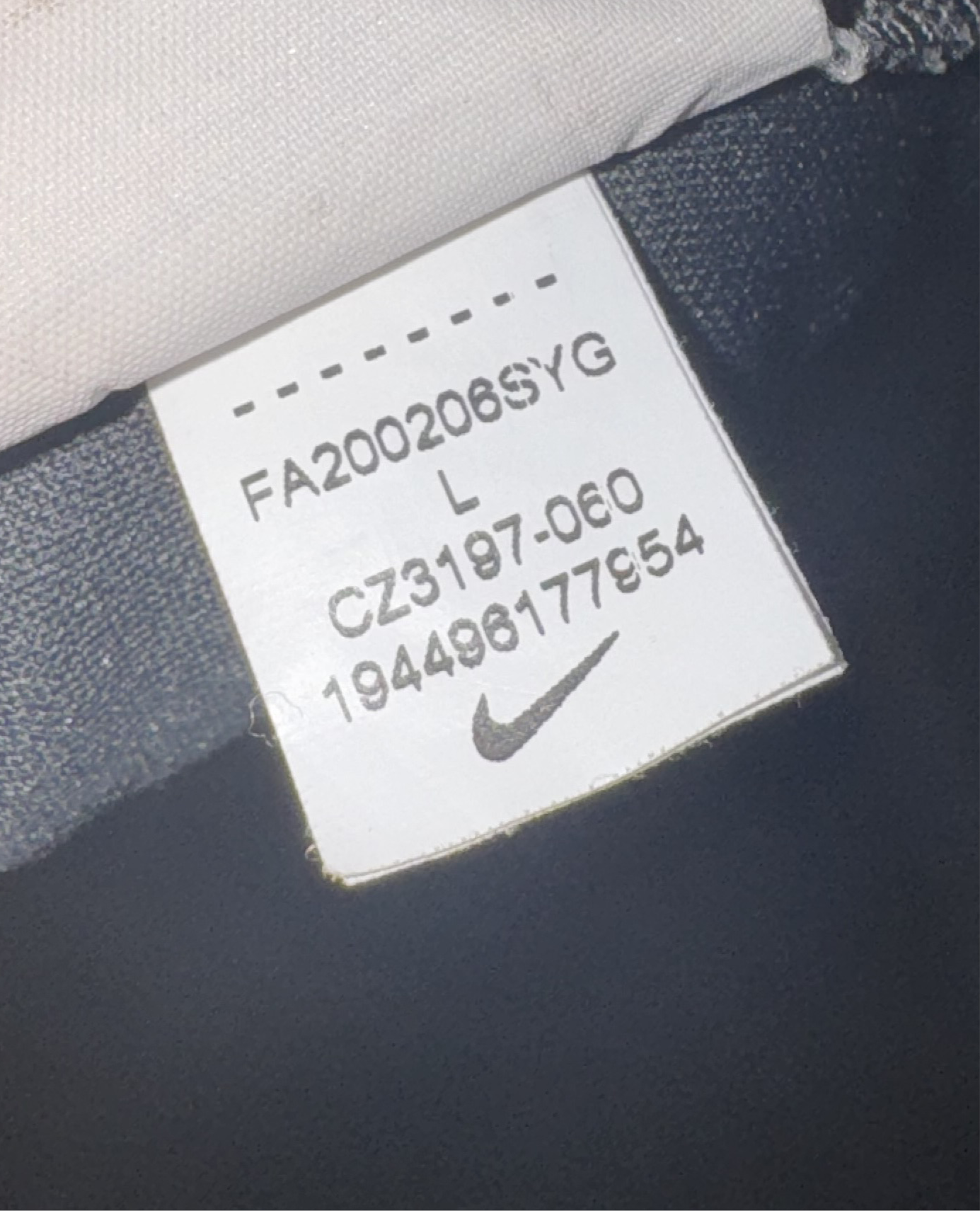 Liverpool Football Shirt - 2020 / 2021 - Third - Large - Rare