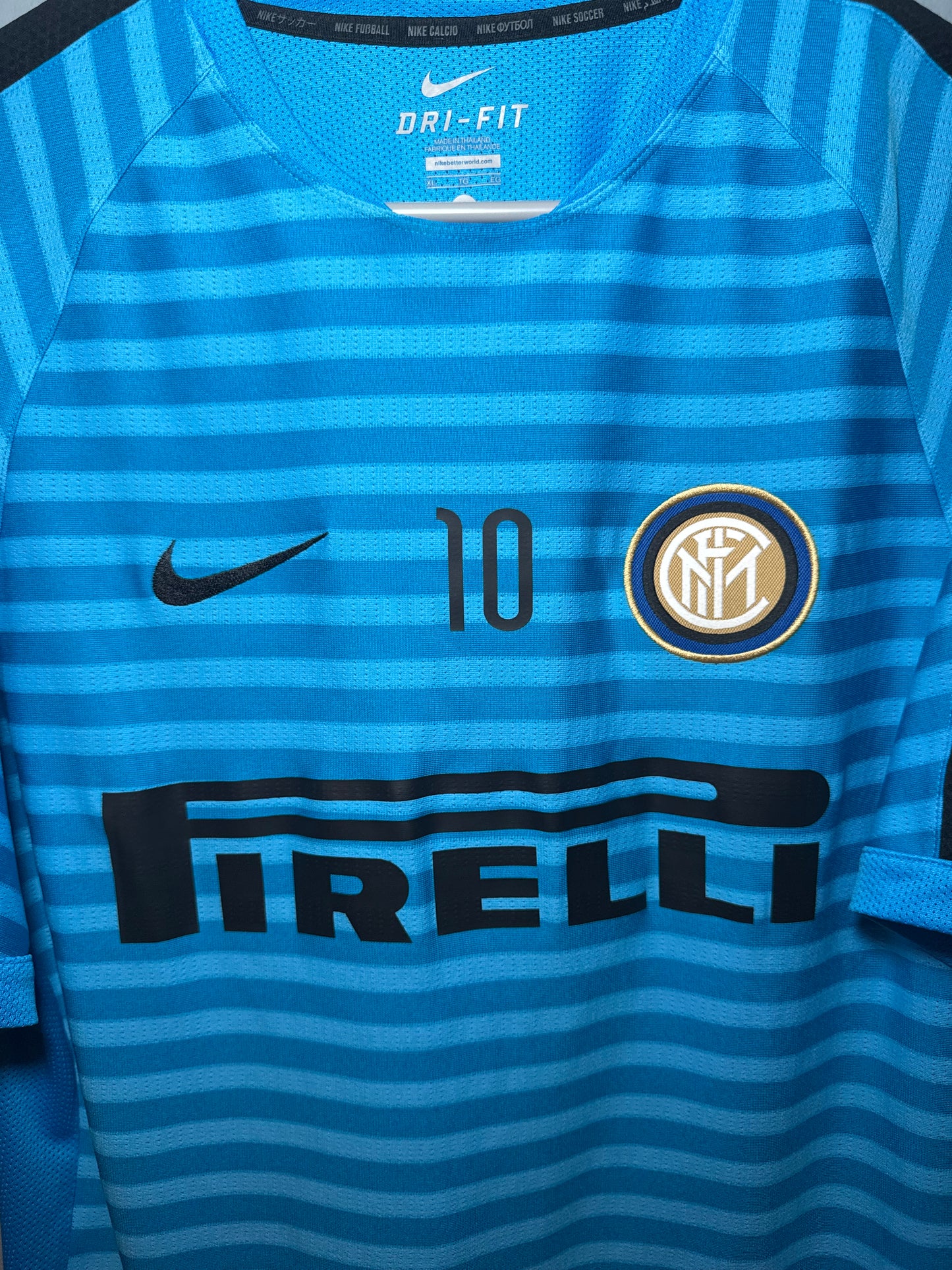 Inter Milan Football Shirt - 2015 / 2016 - Training Top - XL - #10