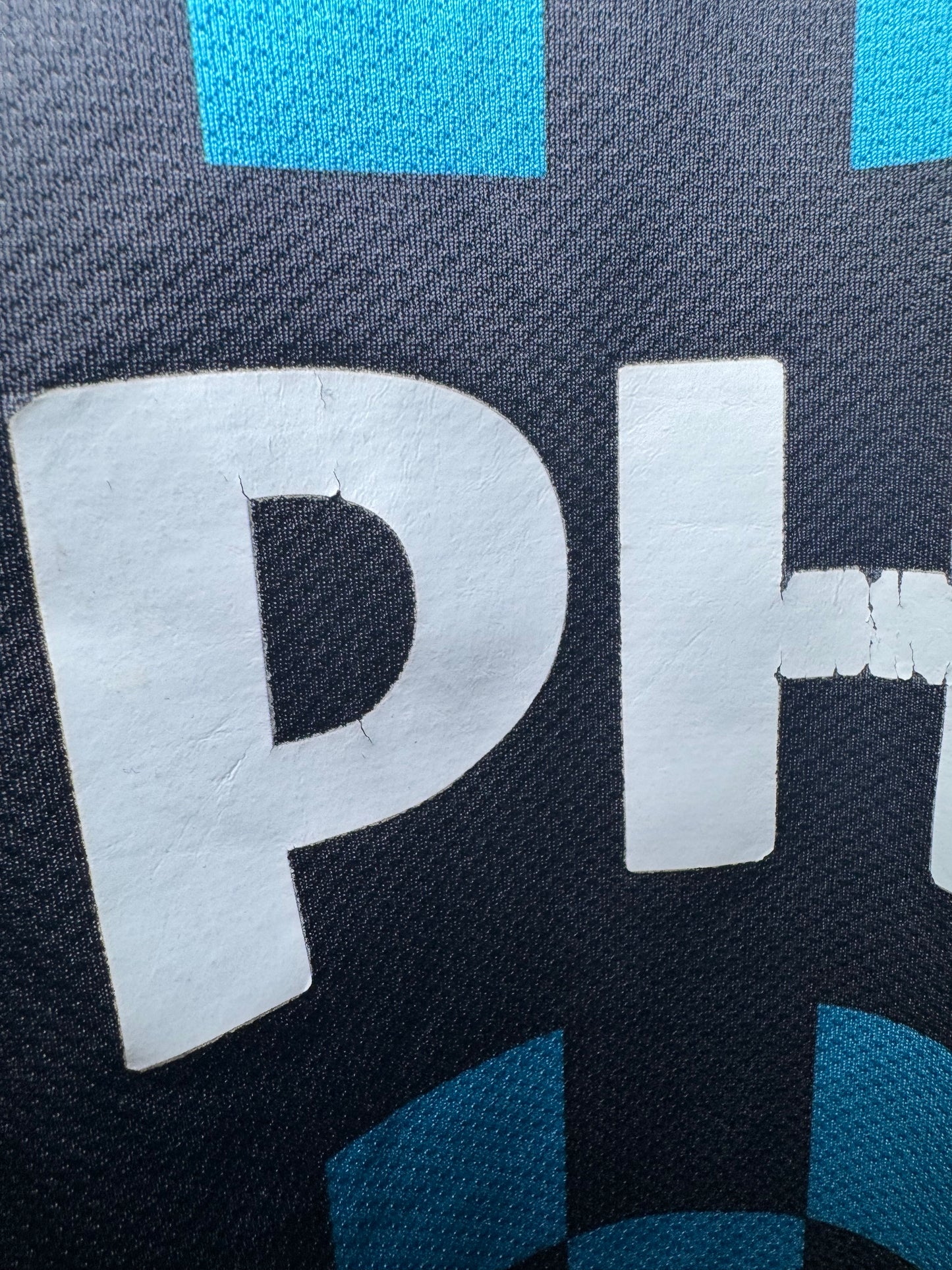 PSV Eindhoven Football Shirt - 2011 / 2012 / 2013 - Away - Medium