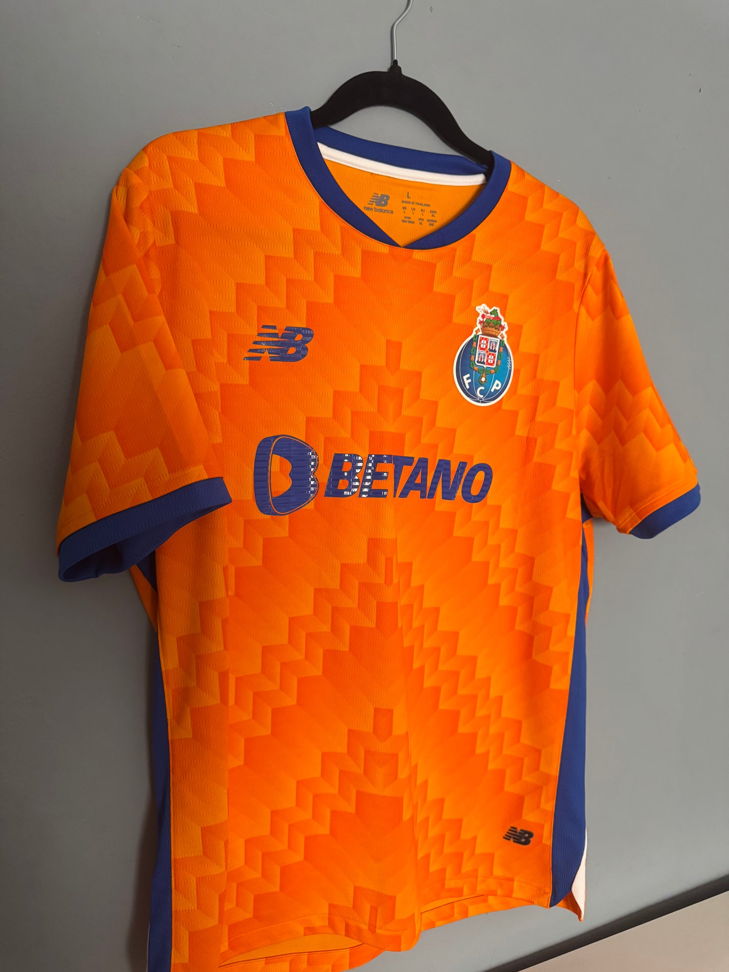 FC Porto Football Shirt - 2024 / 2025 - Away - Large