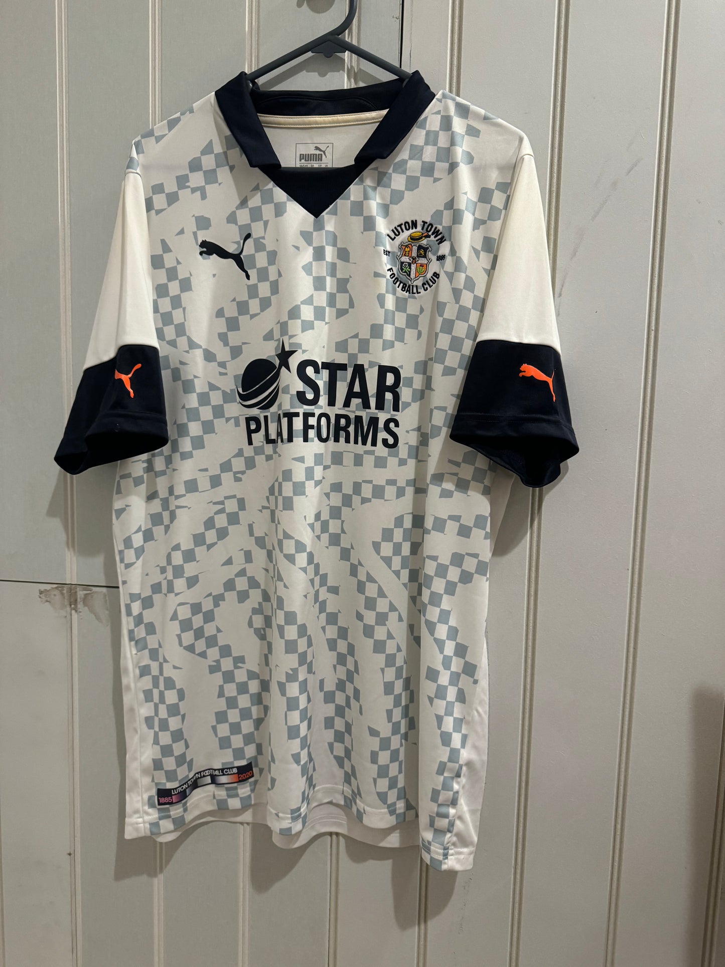Luton Town Football Shirt - 2019 / 2020 - XL - Away