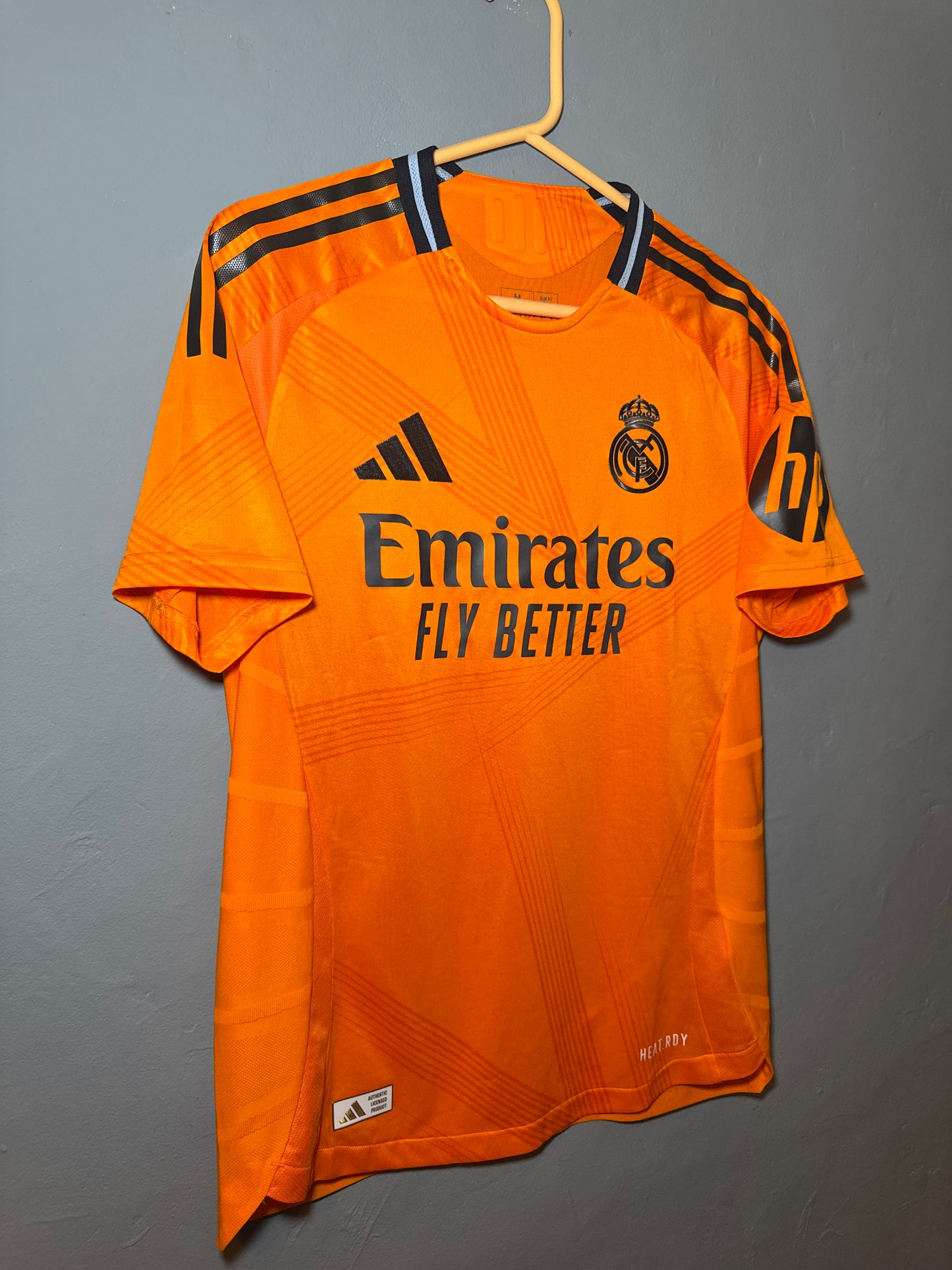 Real Madrid Football Shirt - 2024 / 2025 - Away - Medium - HEAT RDY