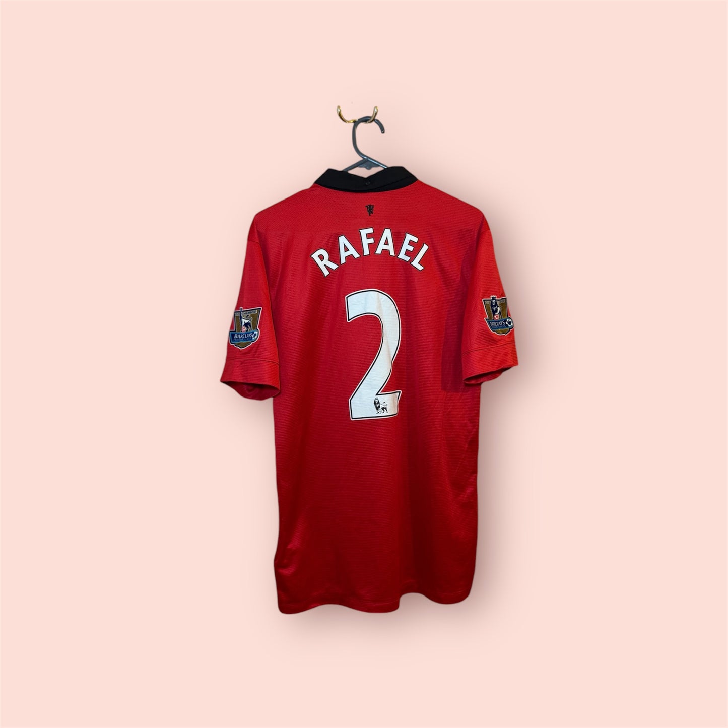 Manchester United Football Shirt - 2013 / 2014 - Home - Medium - #2 Rafael