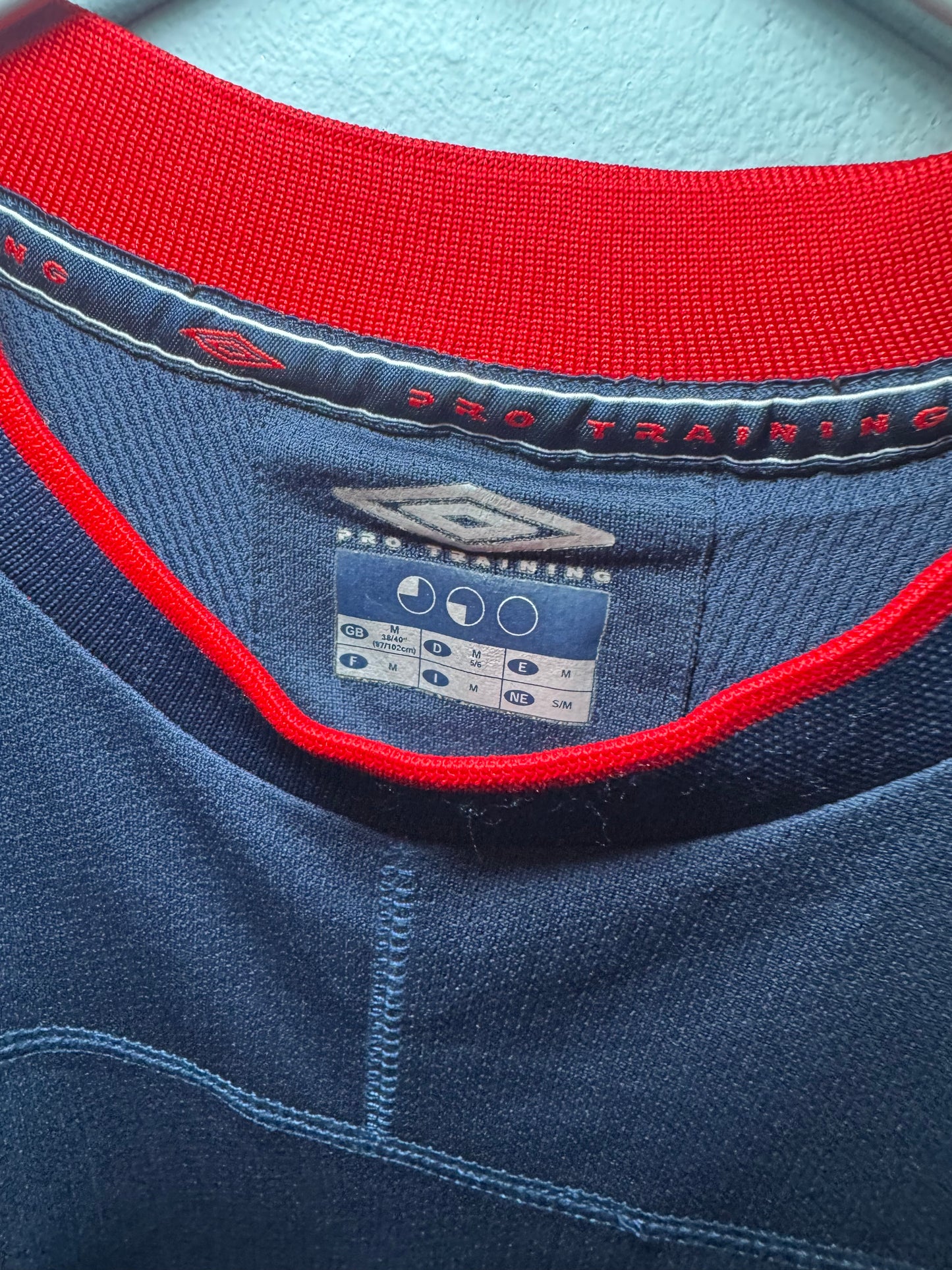 England Football Shirt - 2000 / 2001 / 2002 - Training - Medium