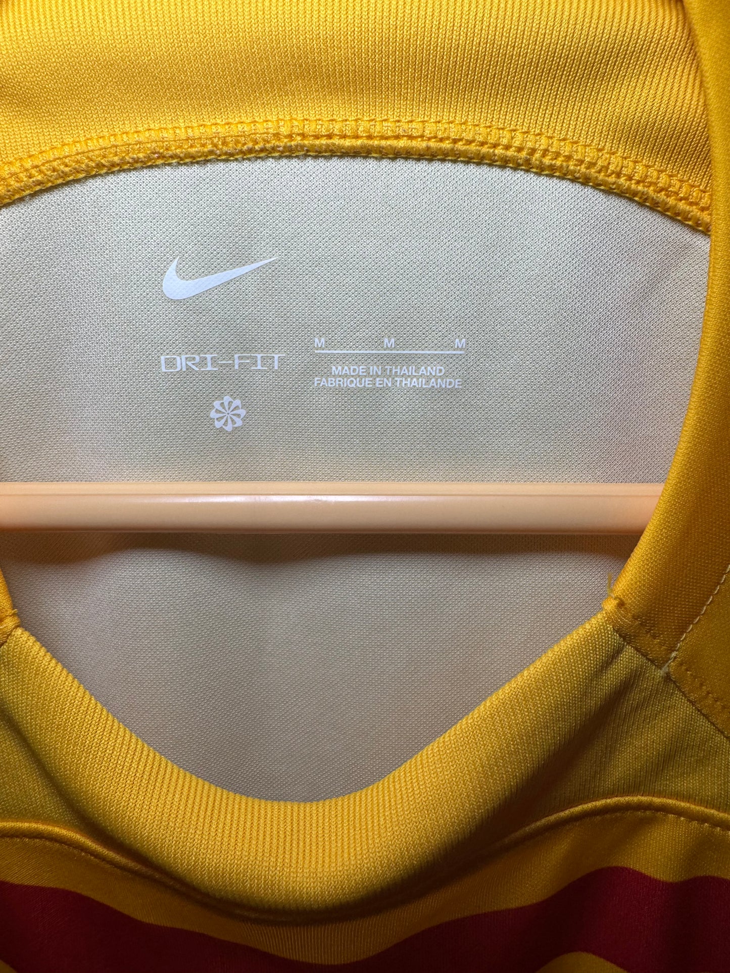 Barcelona Football Shirt - 2022 / 2023 / 2024 - Fourth - Medium