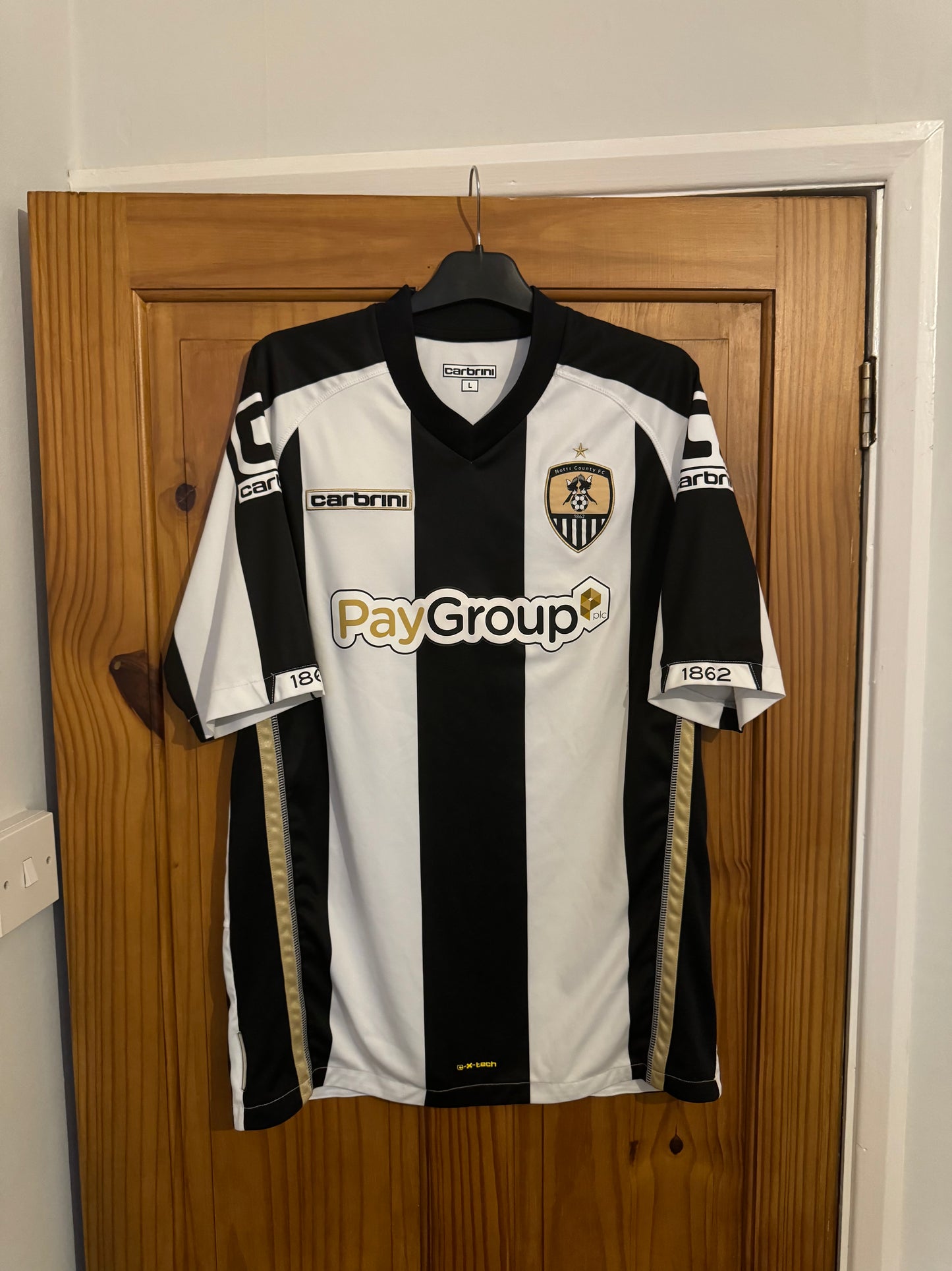 Notts County Football Shirt - 2014 / 2015 - Home - Large
