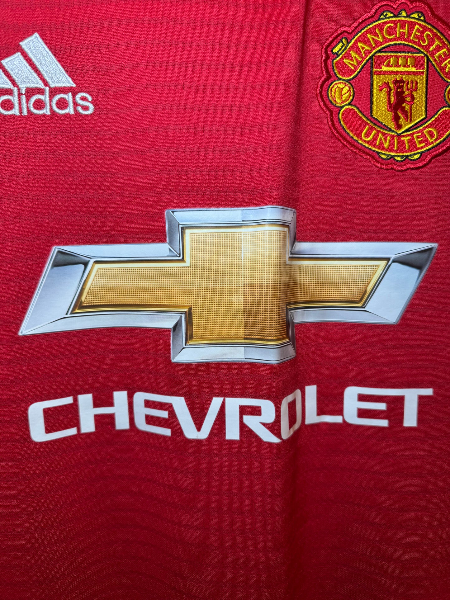 Manchester United Football Shirt - 2018 / 2019 - Home - Small
