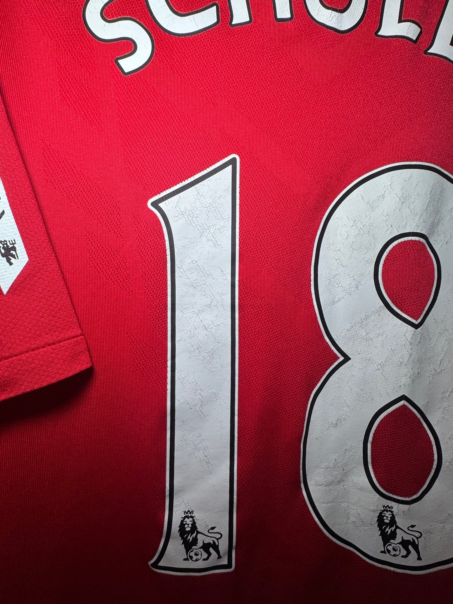 Manchester United Football Shirt - 2010 / 2011 - Home - Small - #18 Scholes