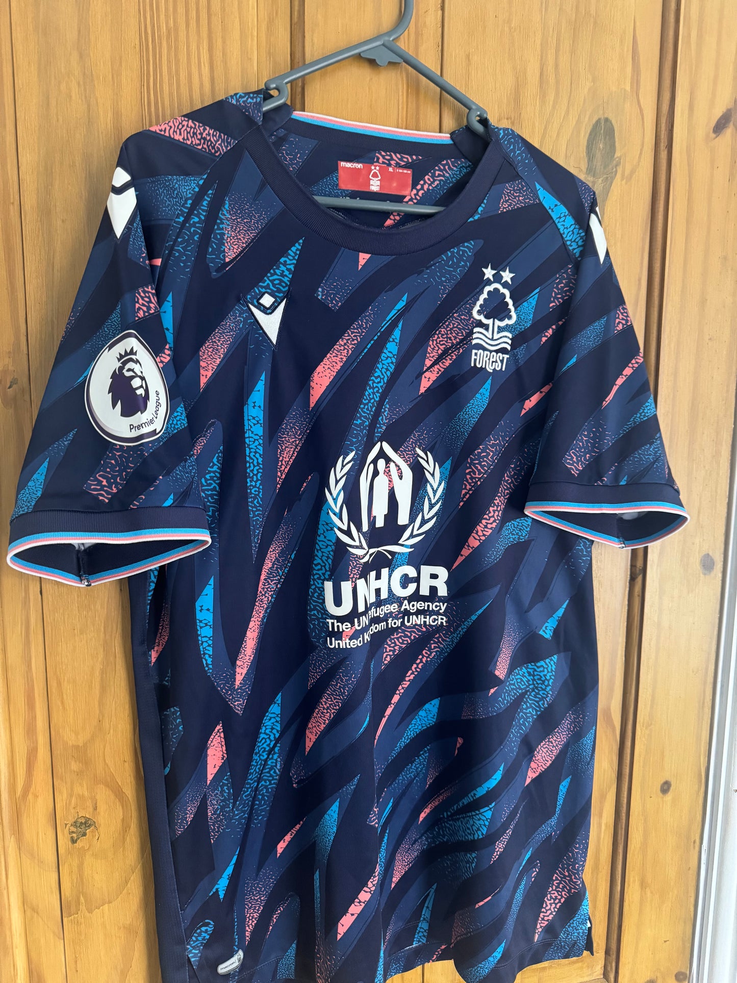 Nottingham Forest Football Shirt - 2022 / 2023 - Third - XL - with sponsor
