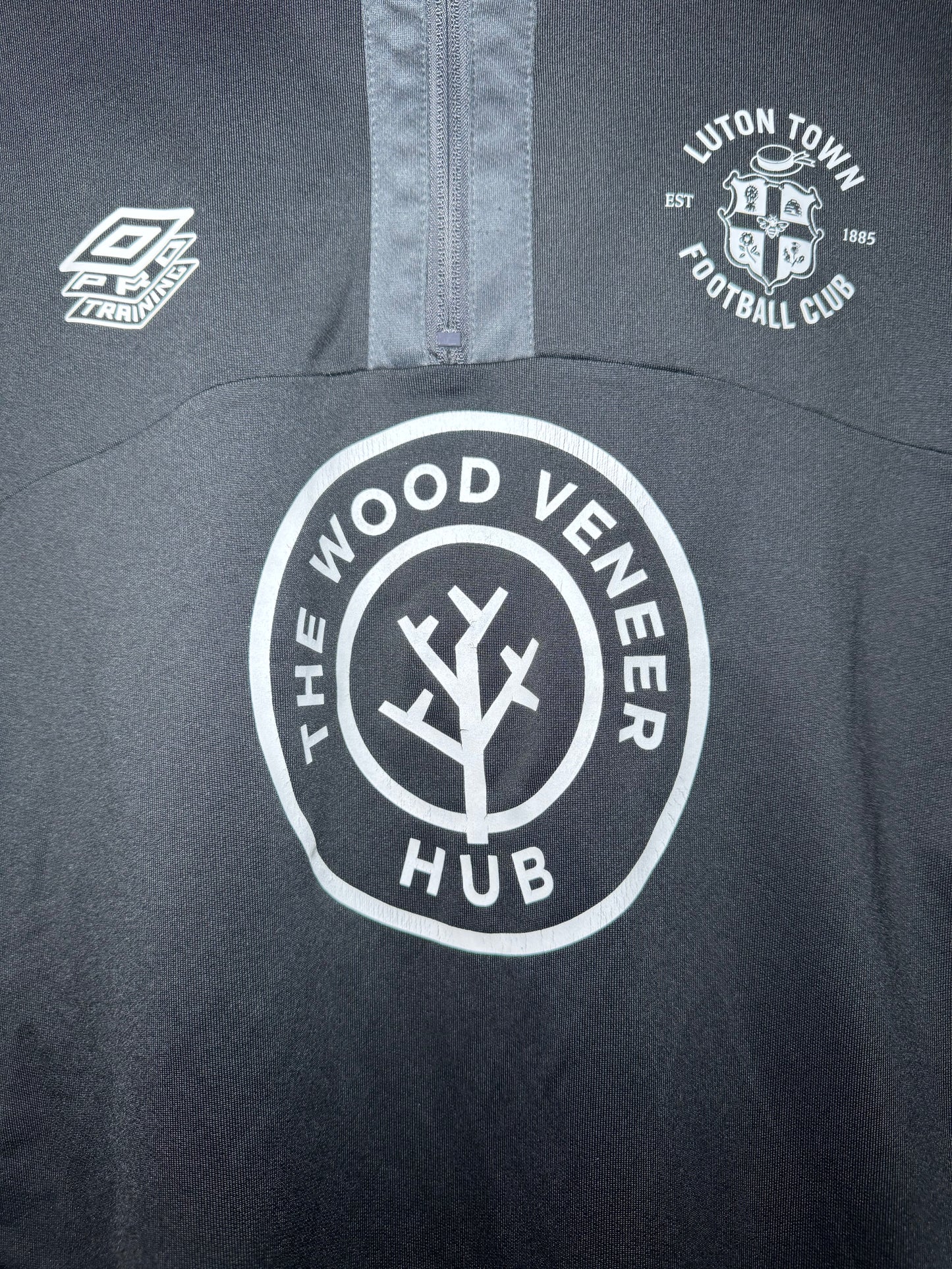 Luton Town Football Shirt - 2022 / 2023 - Training 1/4 Zip - Large