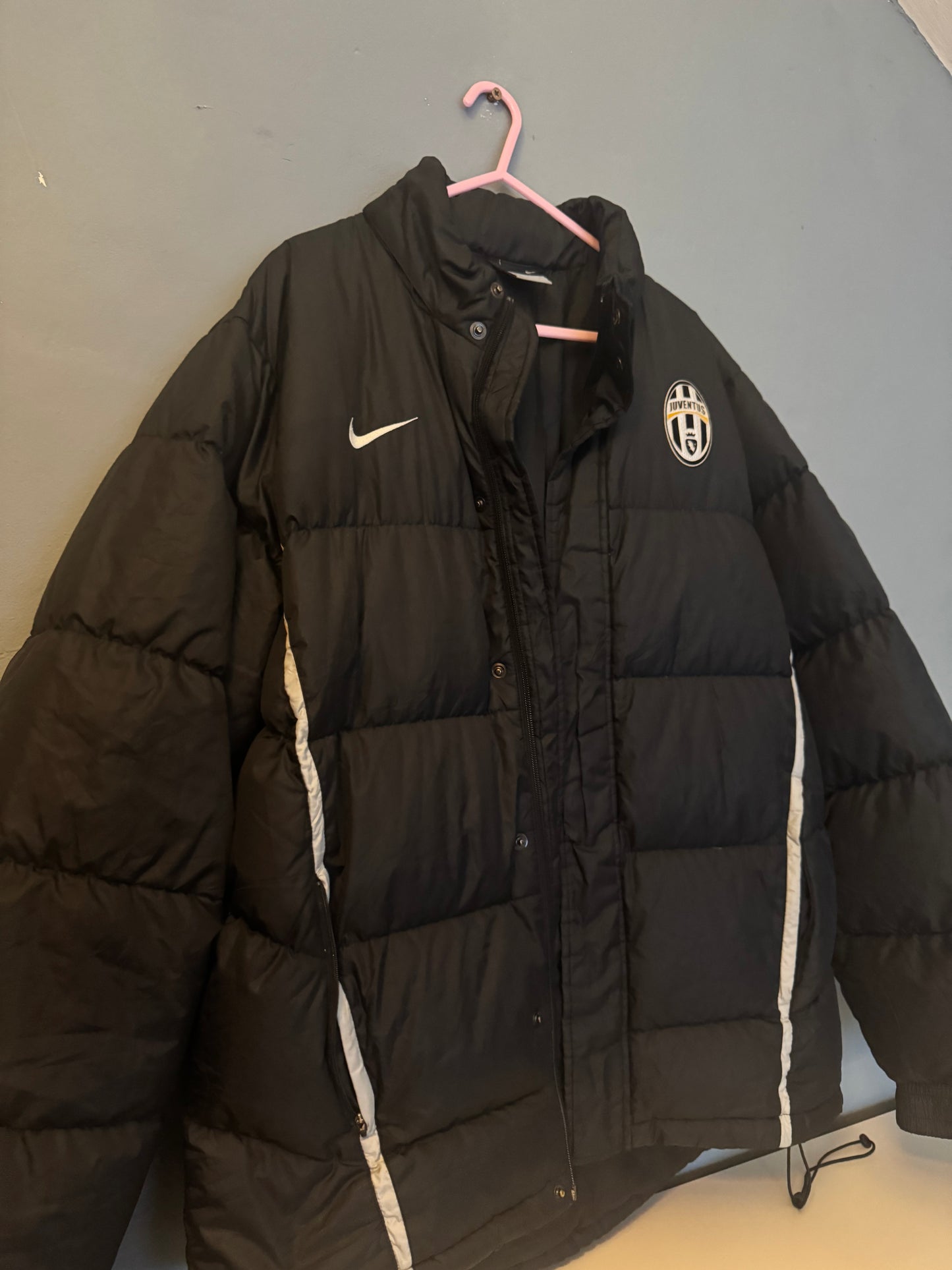 Juventus Nike Puffer Football Coat - 2004 / 2005 / 2006 - Medium