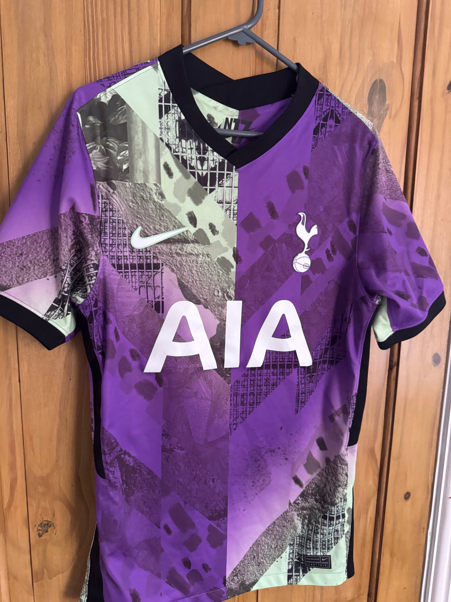 Tottenham Football Shirt - 2021 / 2022 - Third - Small