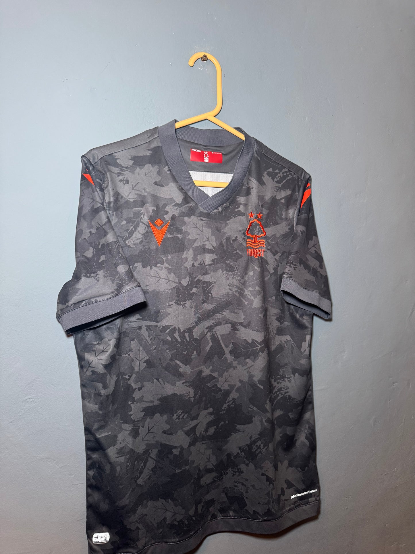 Nottingham Forest Football Shirt - 2021 / 2022 - Third - Medium