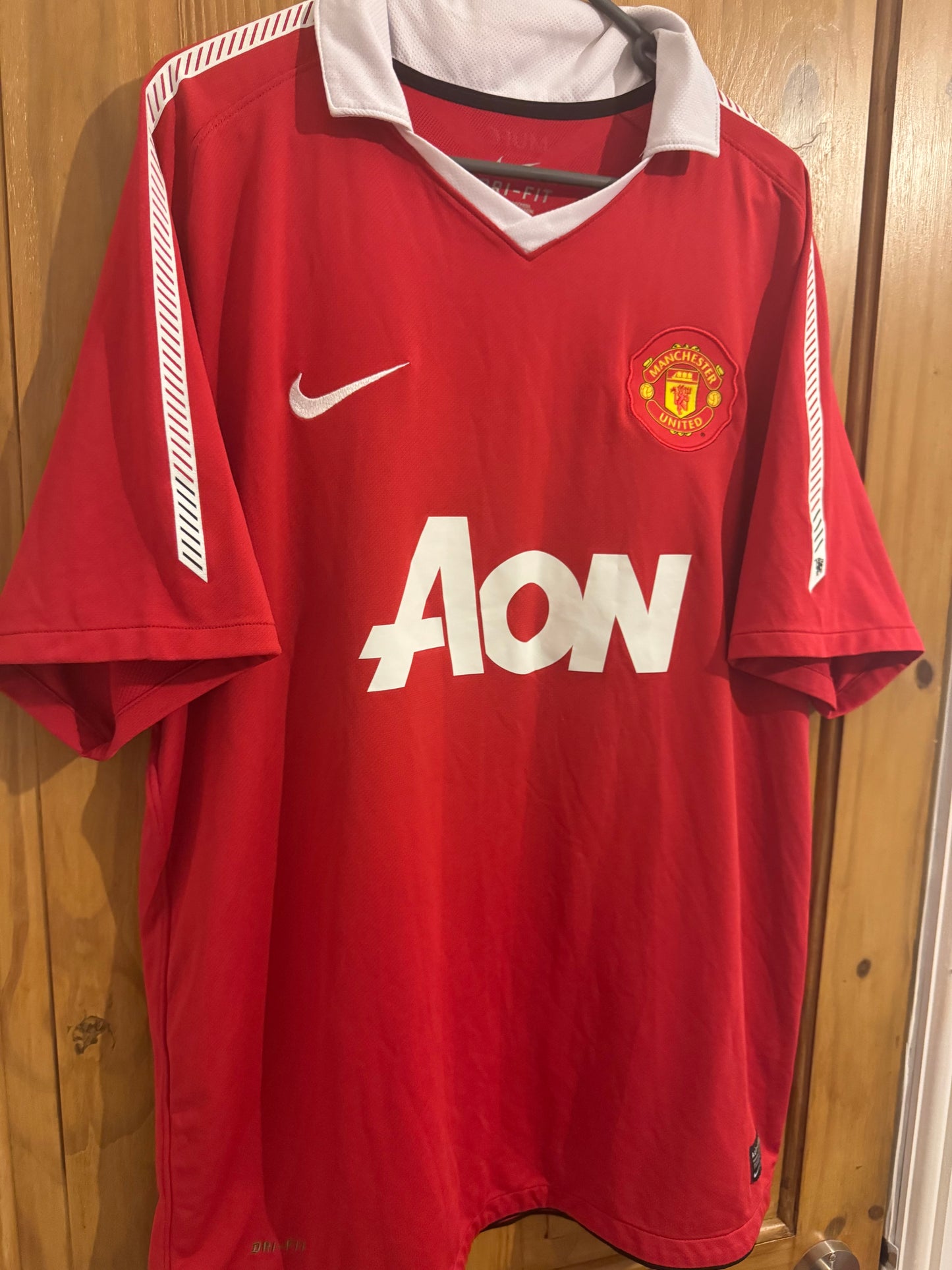 Manchester United Football Shirt - 2010 / 2011 - Home - XL - #15 Nemanja Vidic