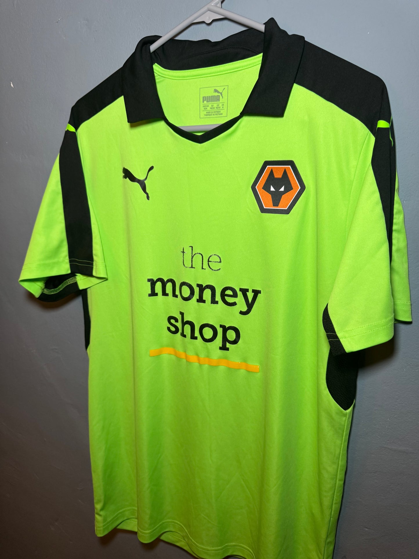 Wolverhampton Wanderers Football Shirt - 2016 / 2017 - Away - Medium