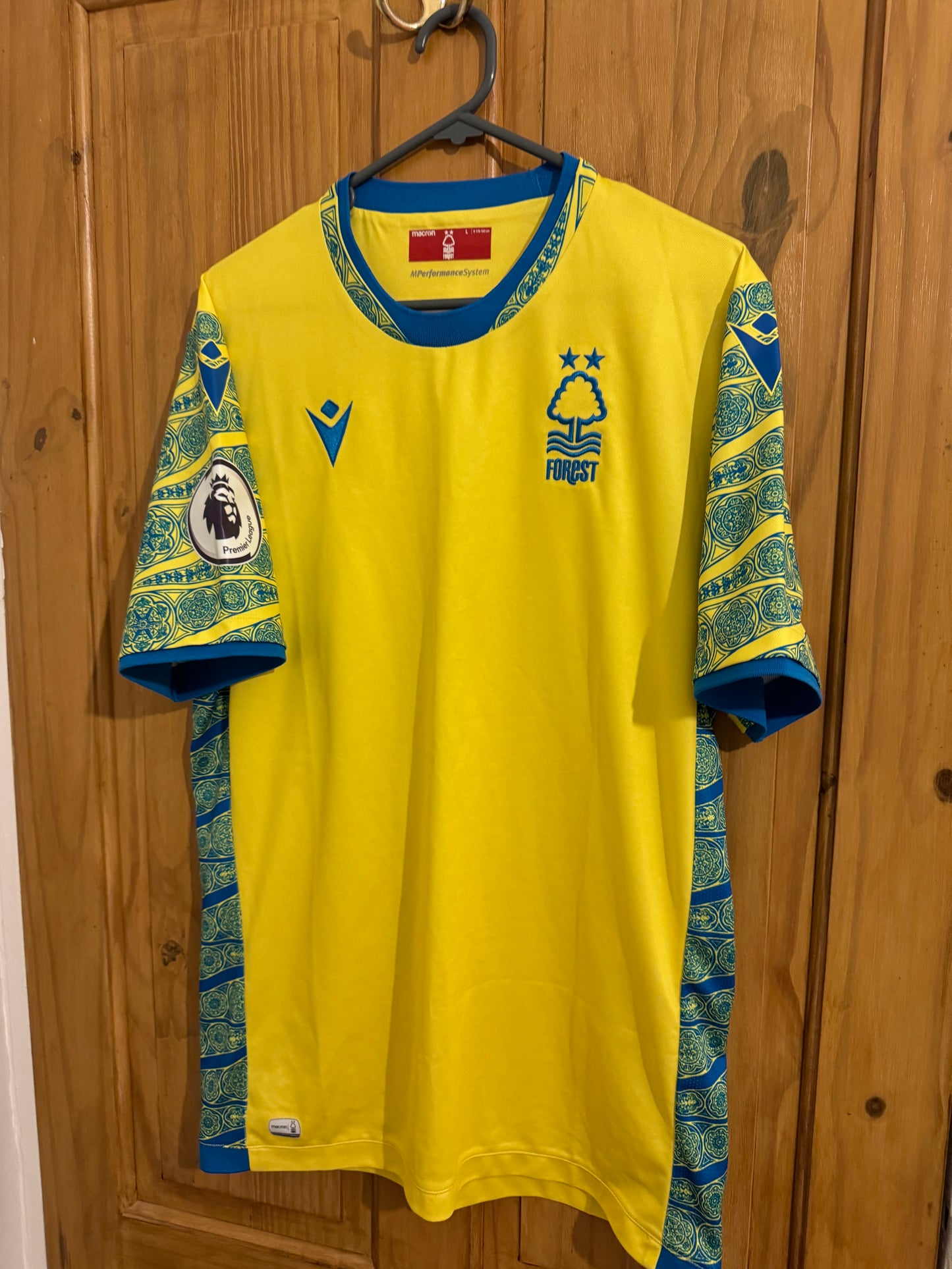 Nottingham Forest Football Shirt - 2022 / 2023 - Away - Large