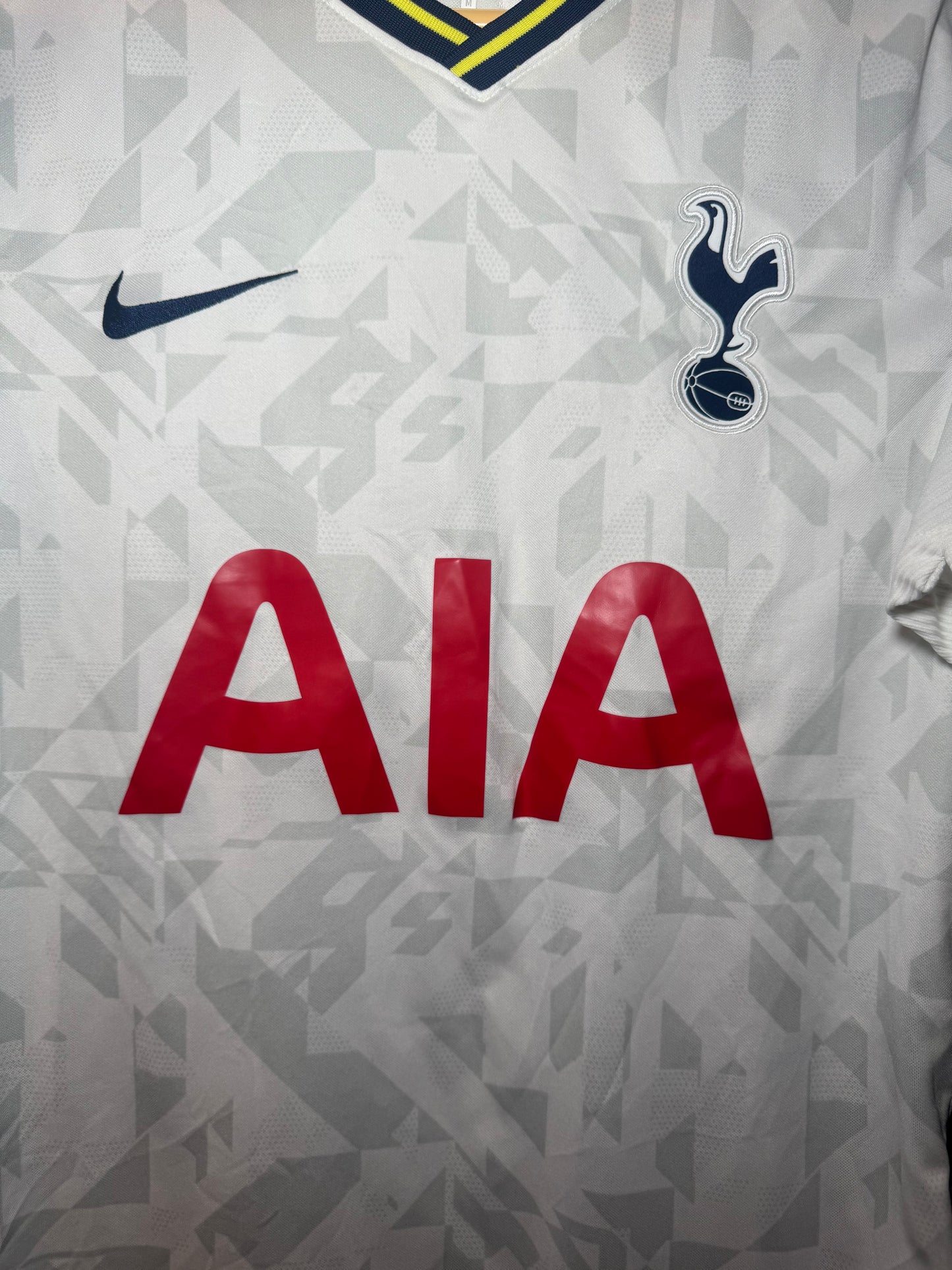 Tottenham Hotspur Football Shirt - 2020 / 2021 - Home - Medium - #10 Harry Kane