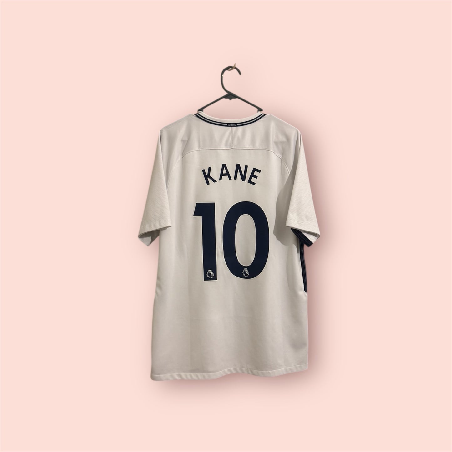 Tottenham Hotspur Football Shirt - 2017 / 2018 - Home - Large - #10 Harry Kane