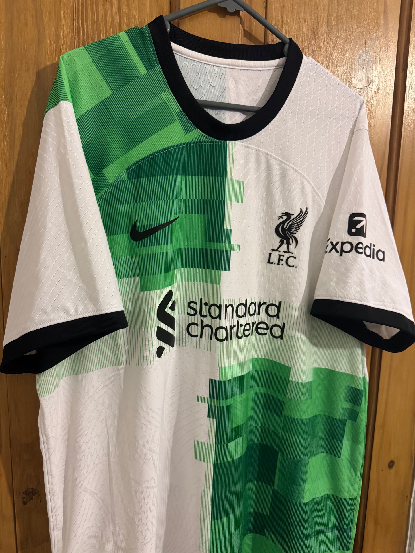 Liverpool Football Shirt - 2023 / 2024 - Away - XL - Dri Fit Adv - VaporKnit