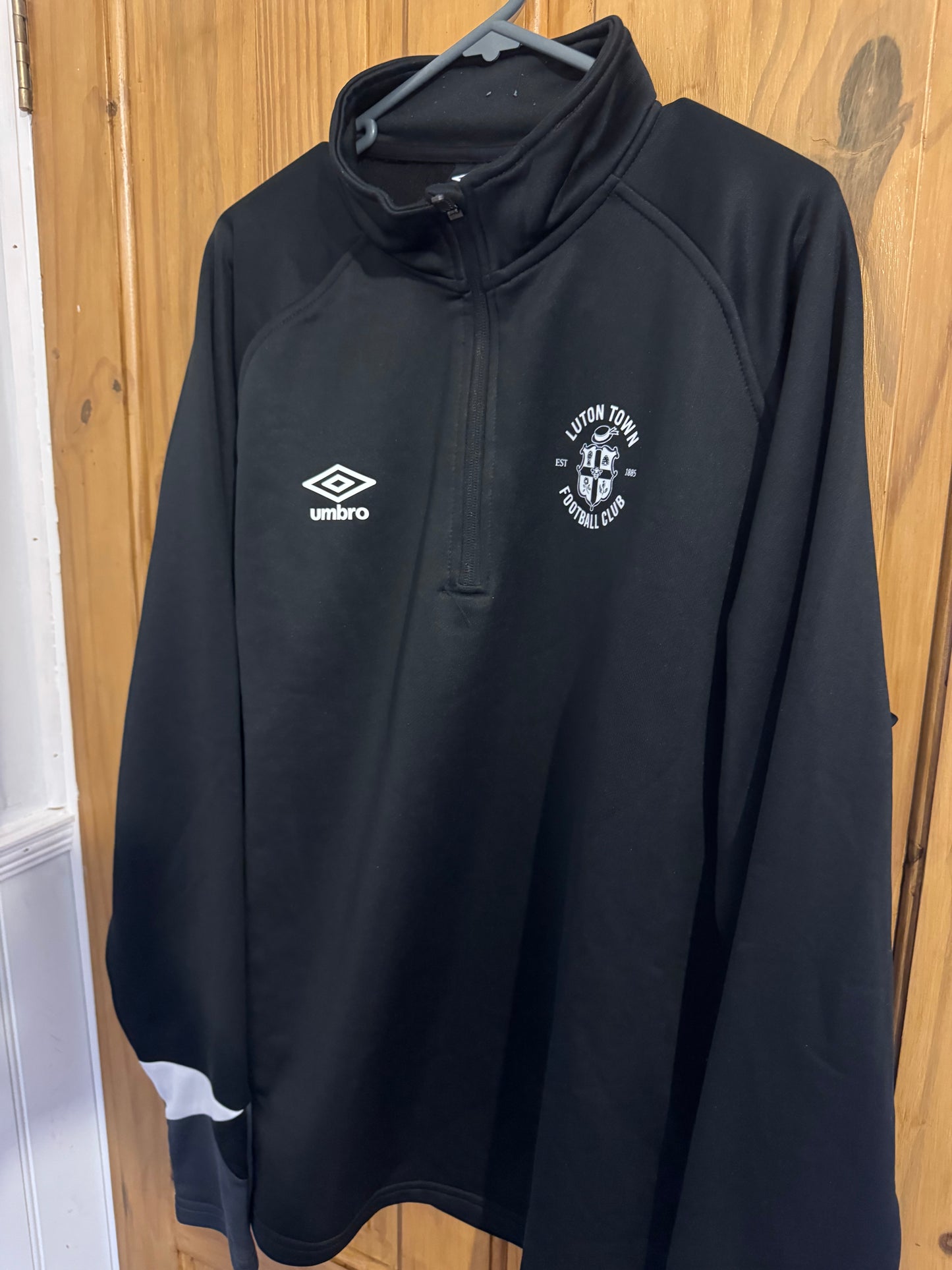 Luton Town Football Shirt - 1/4 Zip - Training Top - 2020 / 2021 / 2022 - XL