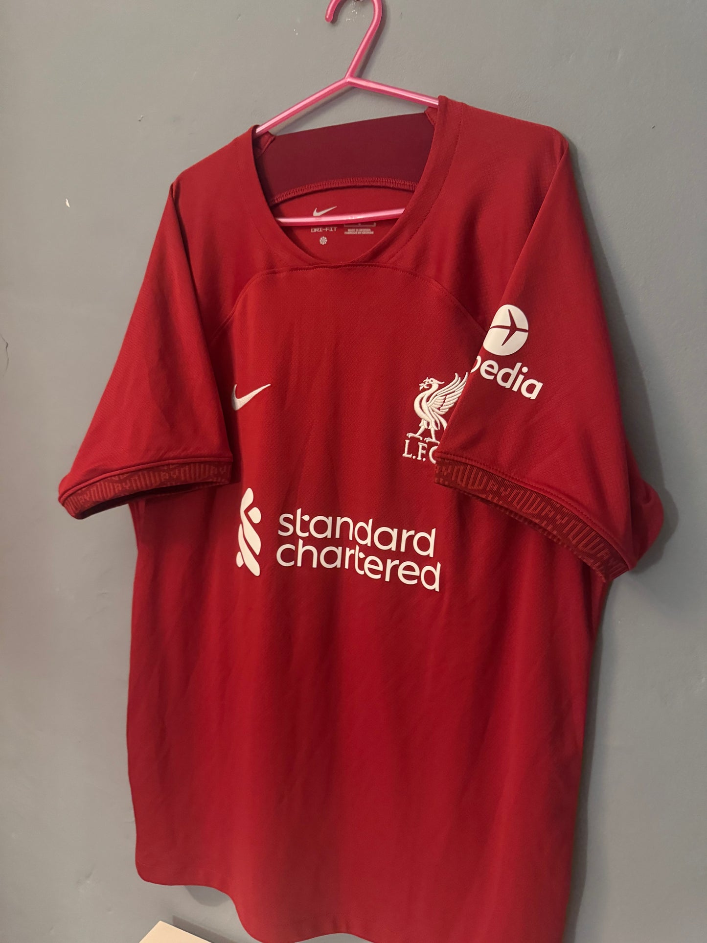Liverpool Football Shirt - 2022 / 2023 - Home - Large - #9 Roberto Firmino