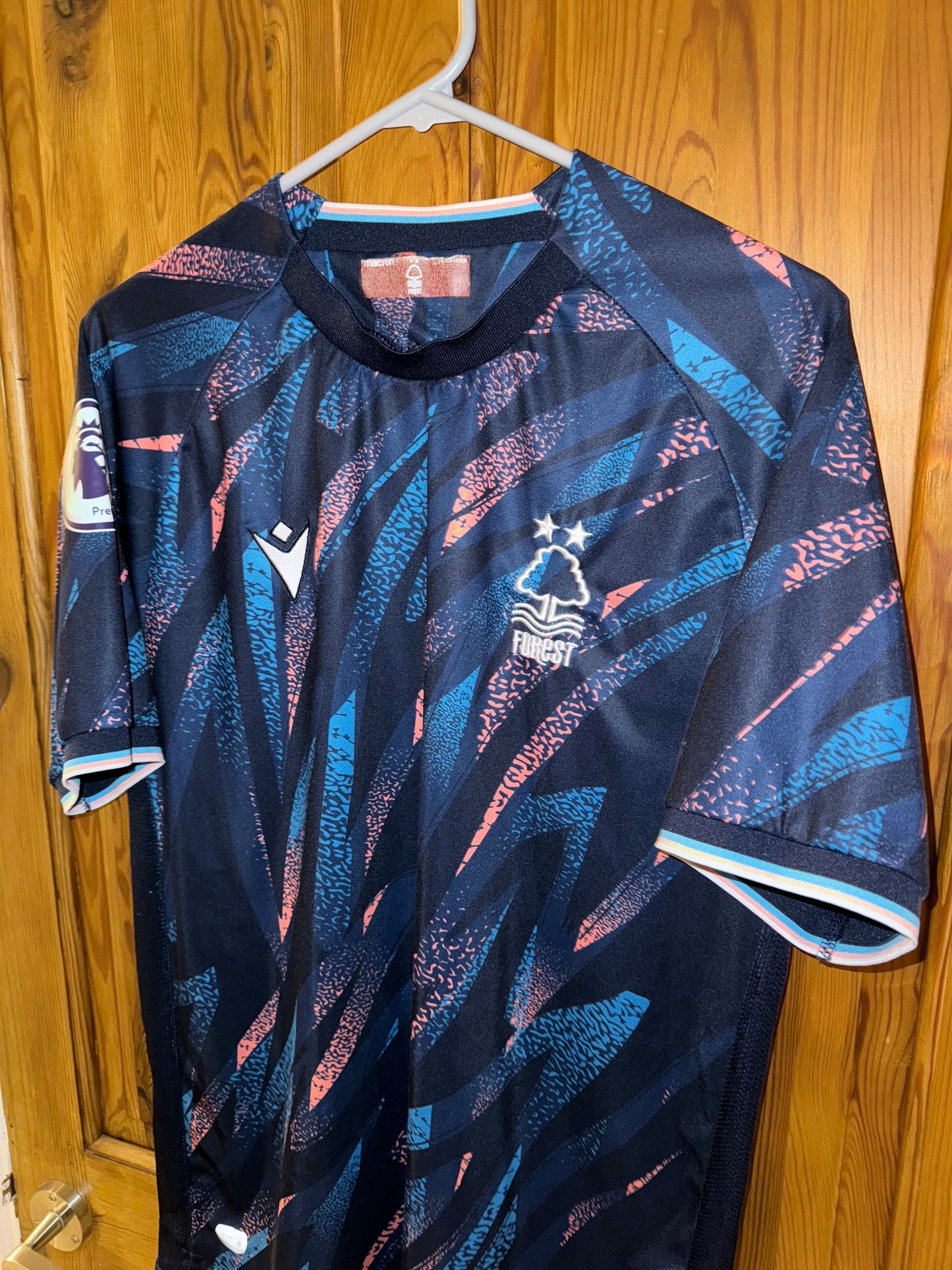 Nottingham Forest Football Shirt - 2022 / 2023 - Third - Large