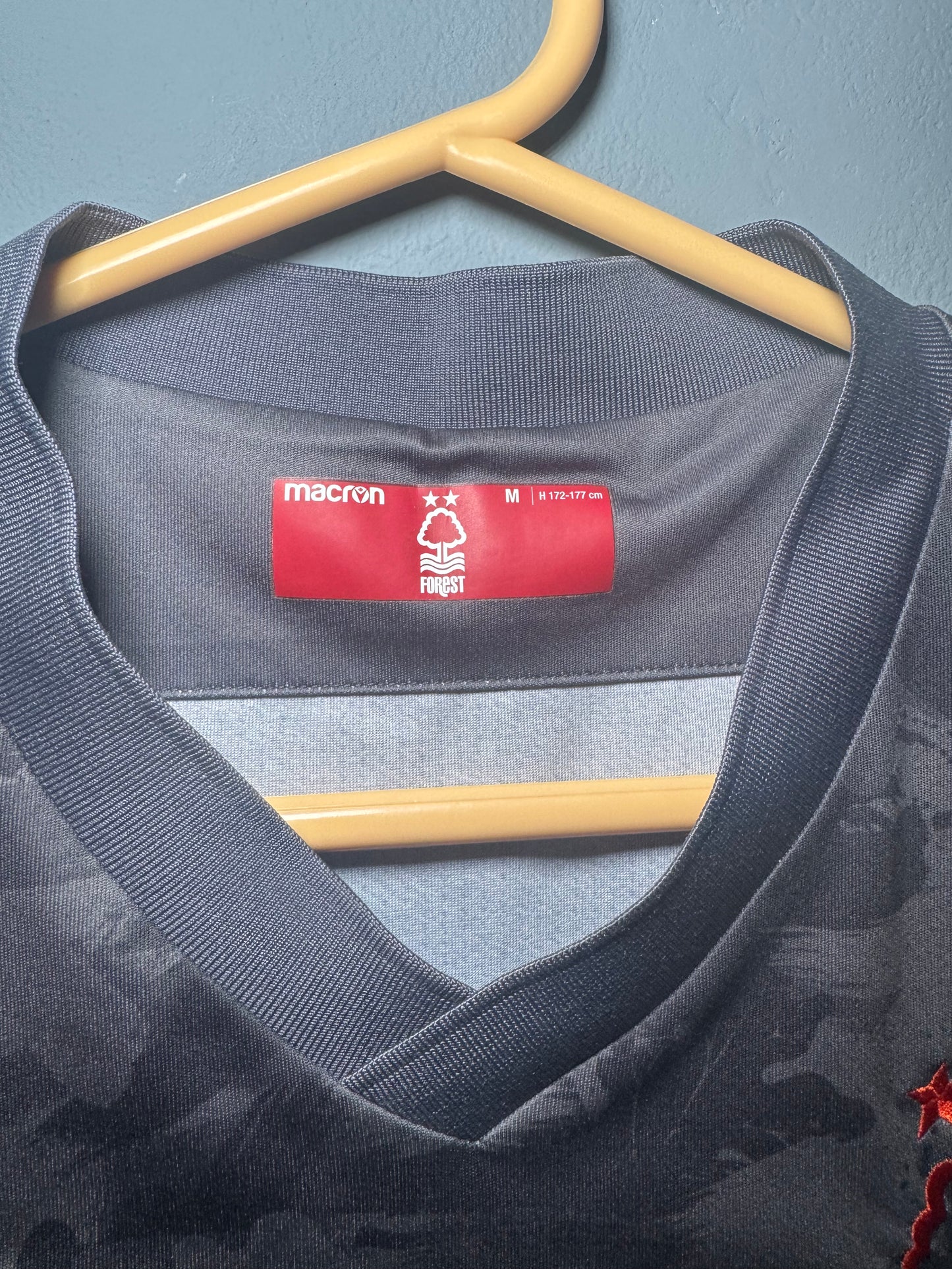 Nottingham Forest Football Shirt - 2021 / 2022 - Third - Medium