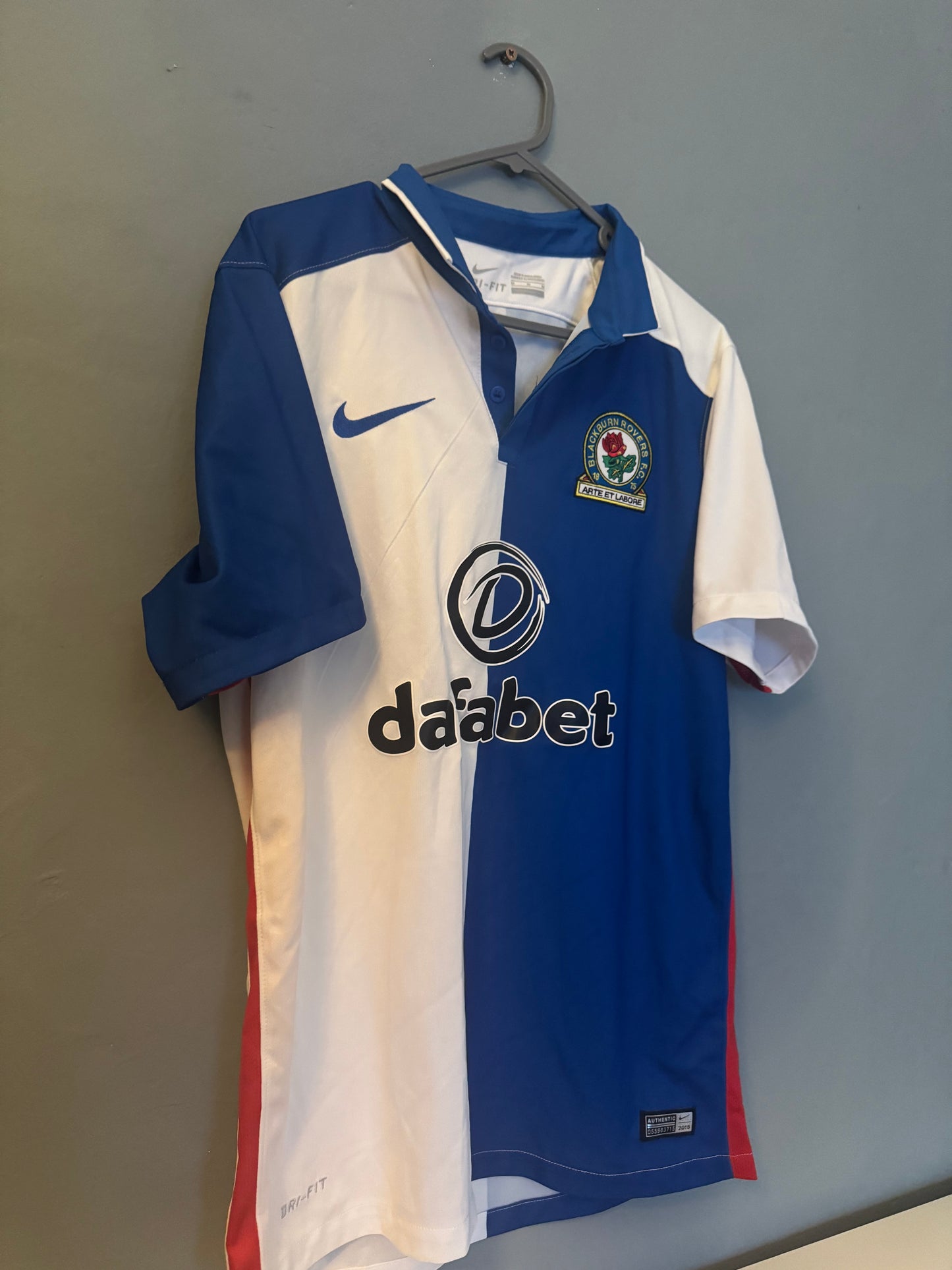 Blackburn Rovers Football Shirt - 2015 / 2026 - Medium - #8