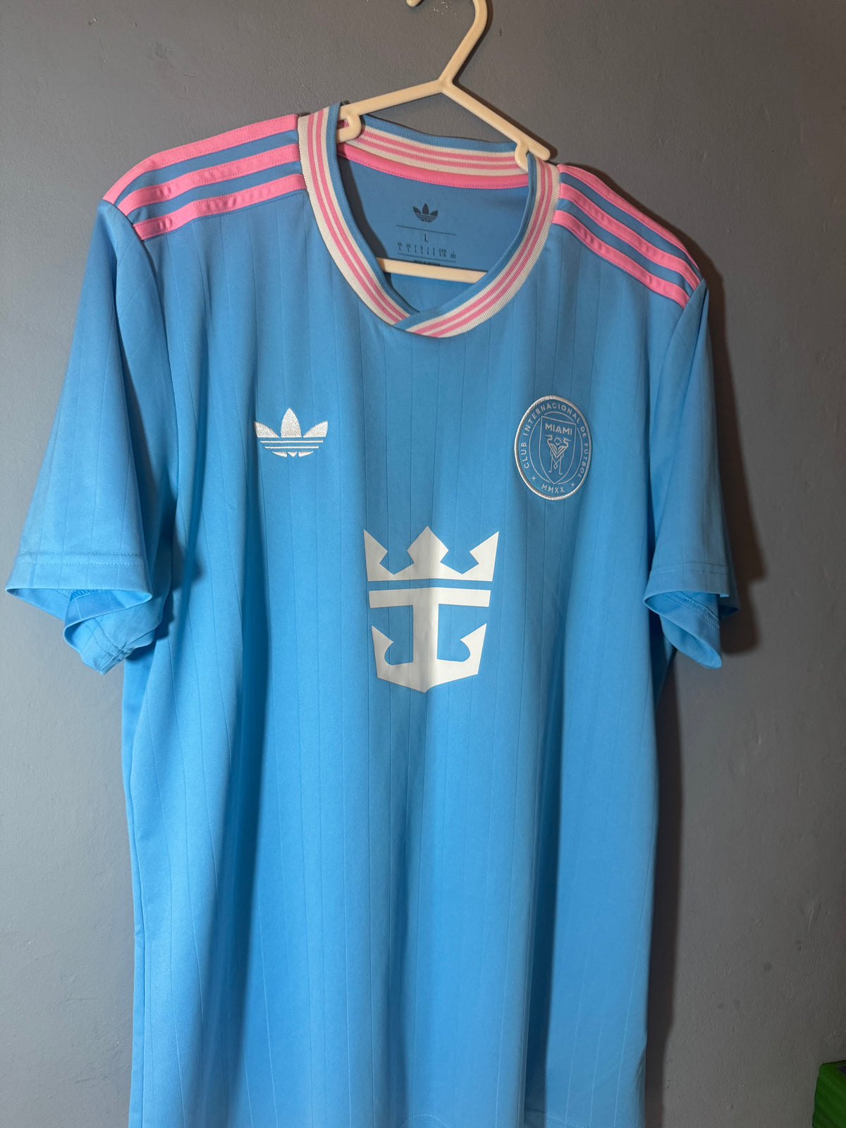Inter Miami Football Shirt - 2025 / 2026 - Third - Large - #10 Lionel Messi
