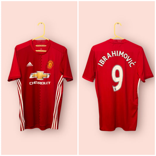 Manchester United Football Shirt - 2016 / 2017 - Home - Medium - #9 Zlatan Ibrahimovic
