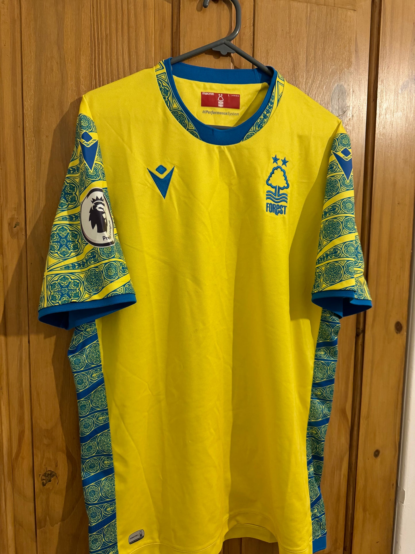 Nottingham Forest Football Shirt - 2022 / 2023 - Away - Large